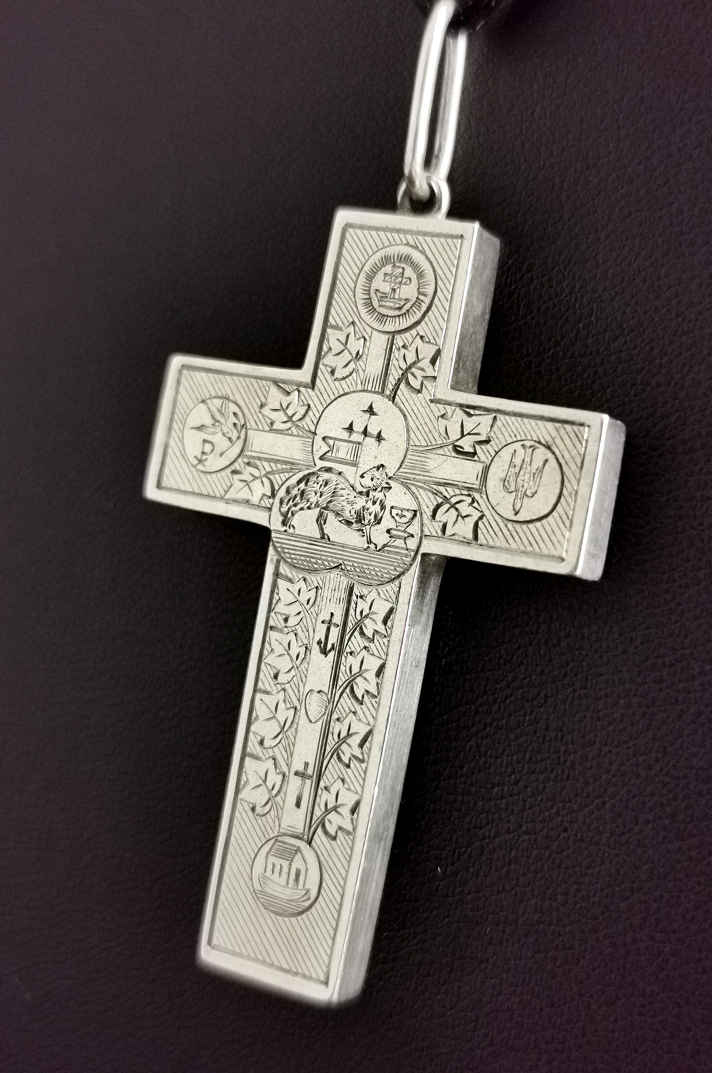 Antique Victorian Engraved Silver Cross Pendant, Peace, Faith, Hope and Charity In Good Condition In NEWARK, GB