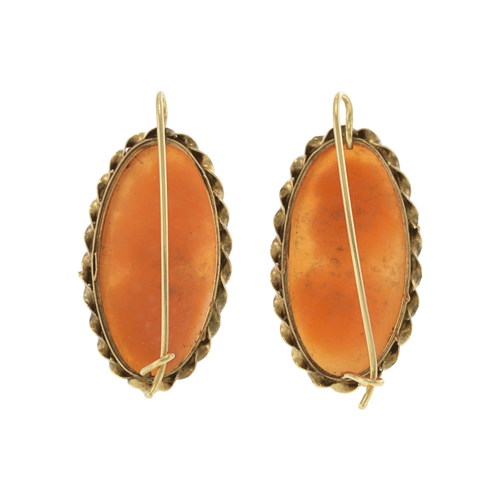 Antique Victorian Era 14KT Yellow Gold Portrait Cameo Earrings For Sale 2