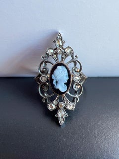 Antique Victorian Era 18k Gold Diamond Onyx Cameo Ring