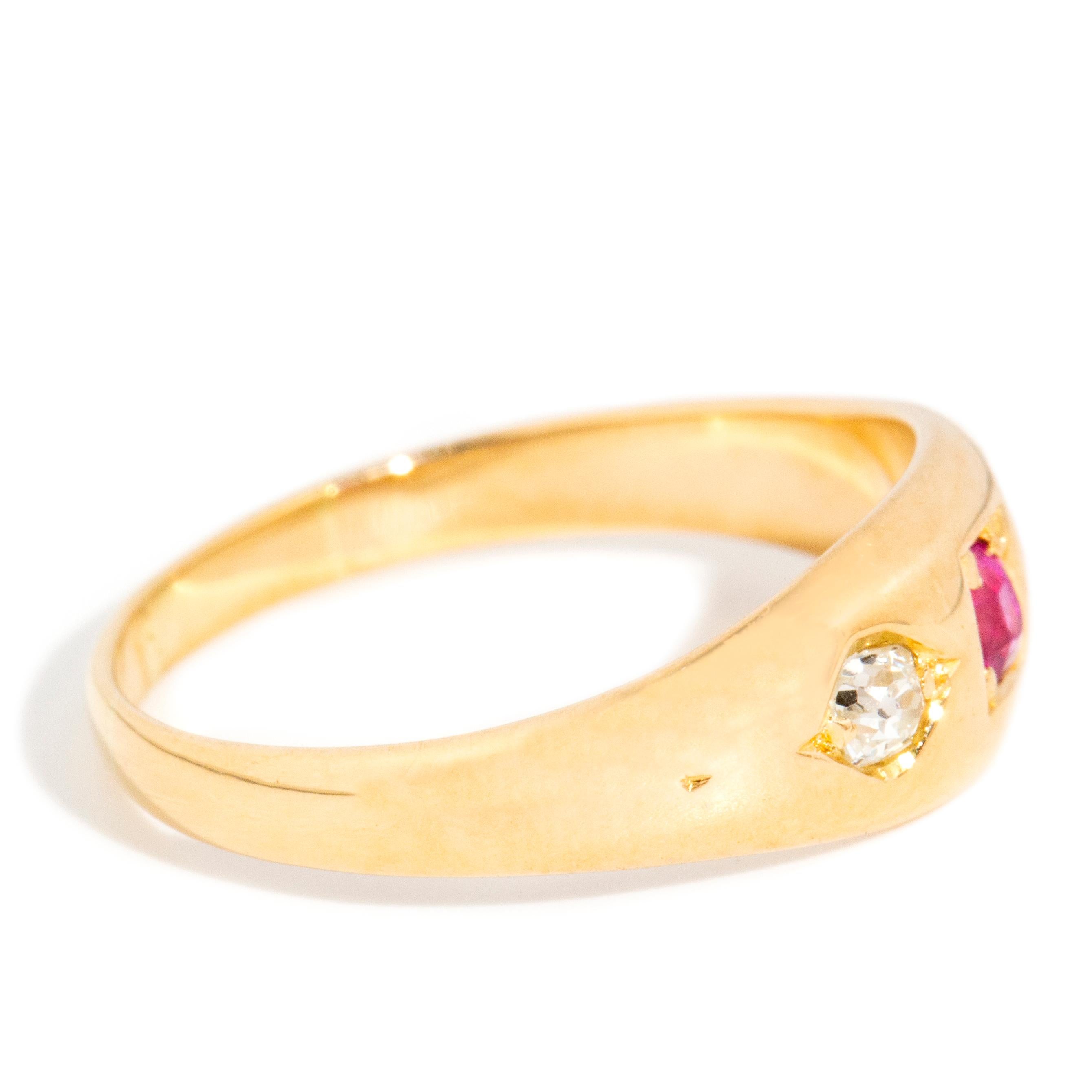 Antique Victorian Era Bright Red Pink Ruby & Old Cut Diamond Ring 18 Carat Gold For Sale 1