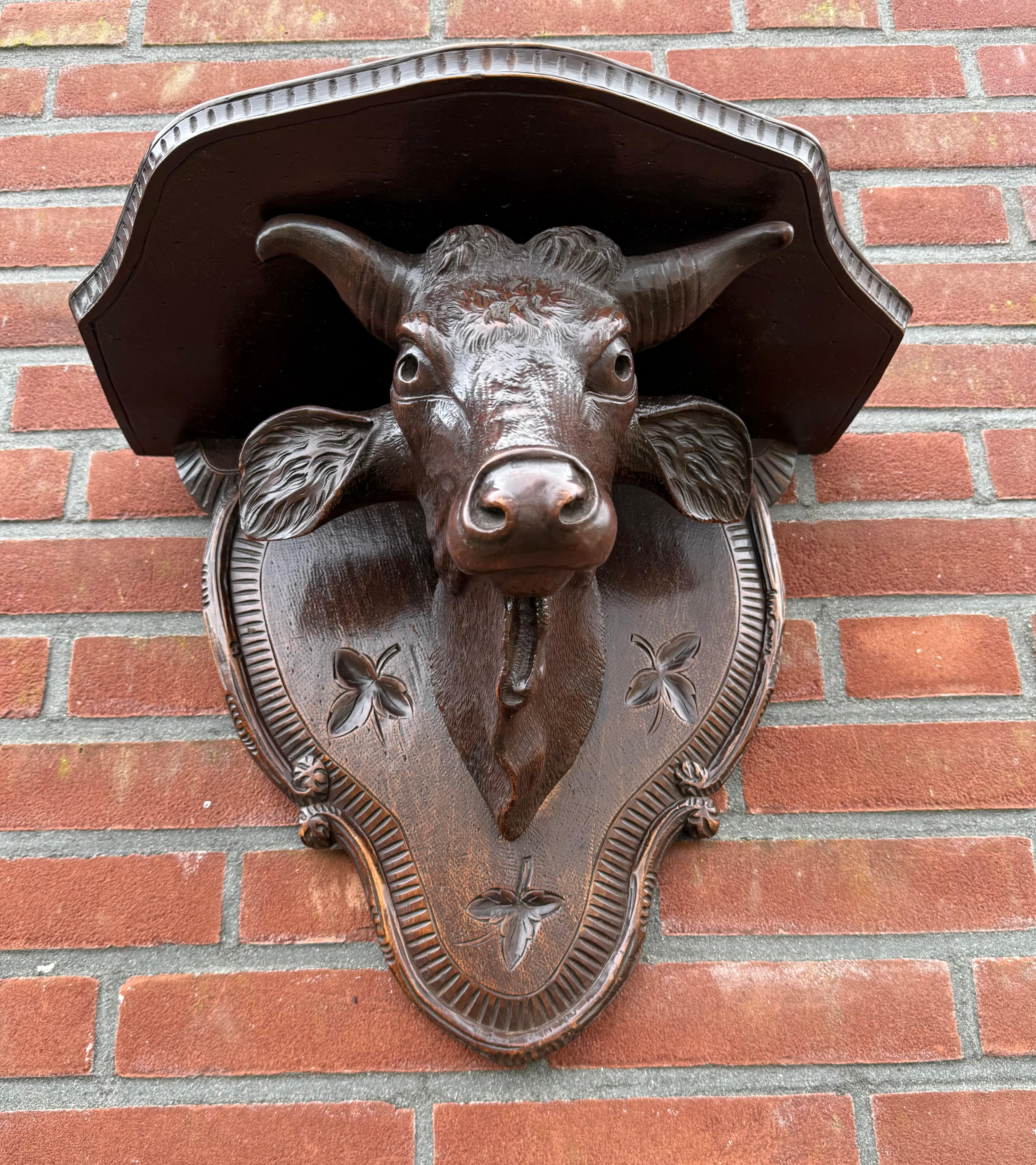 Antique Victorian era Hand Carved Black Forest Bull Sculpture Wall Bracket For Sale 8