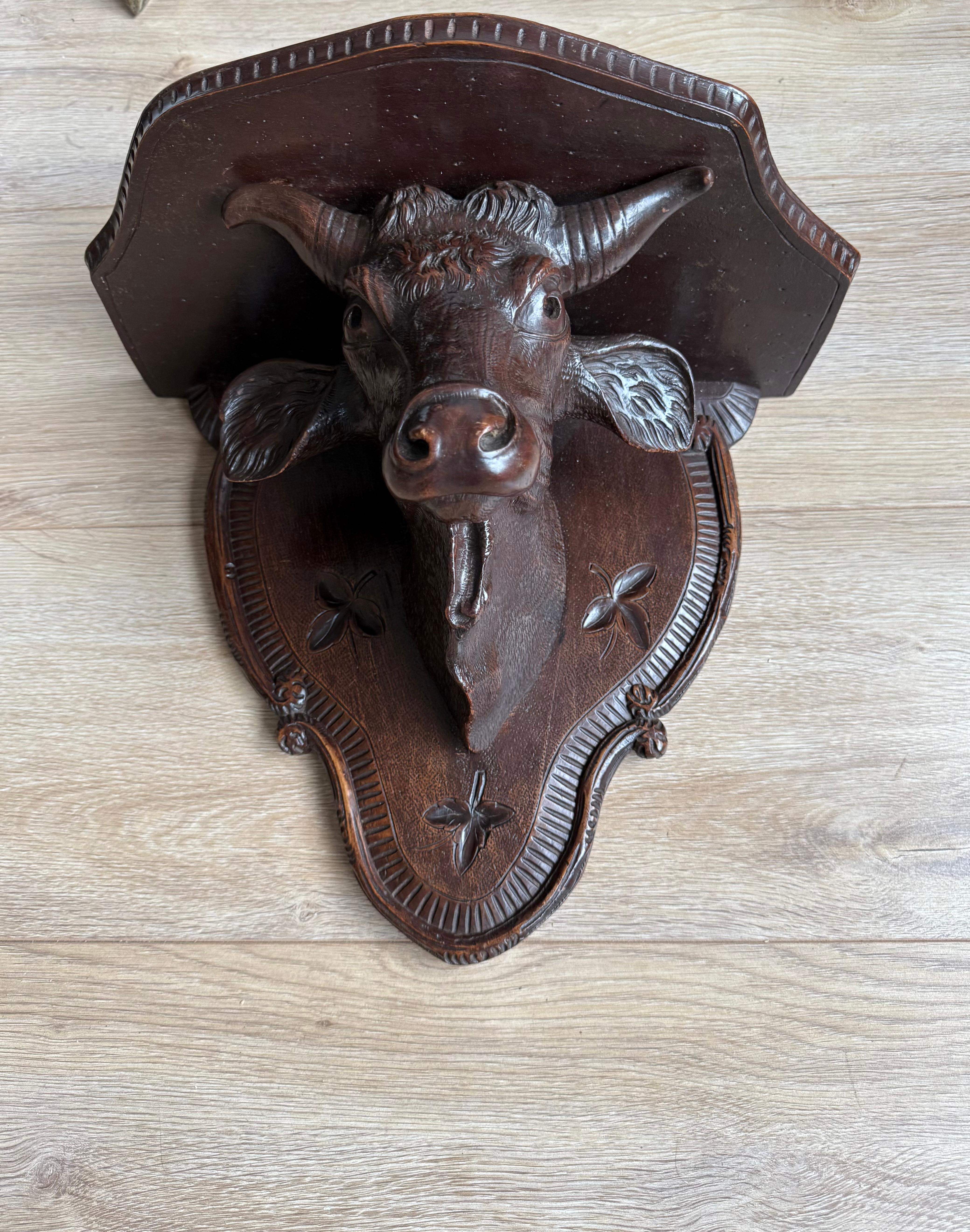 Antique Victorian era Hand Carved Black Forest Bull Sculpture Wall Bracket For Sale 12