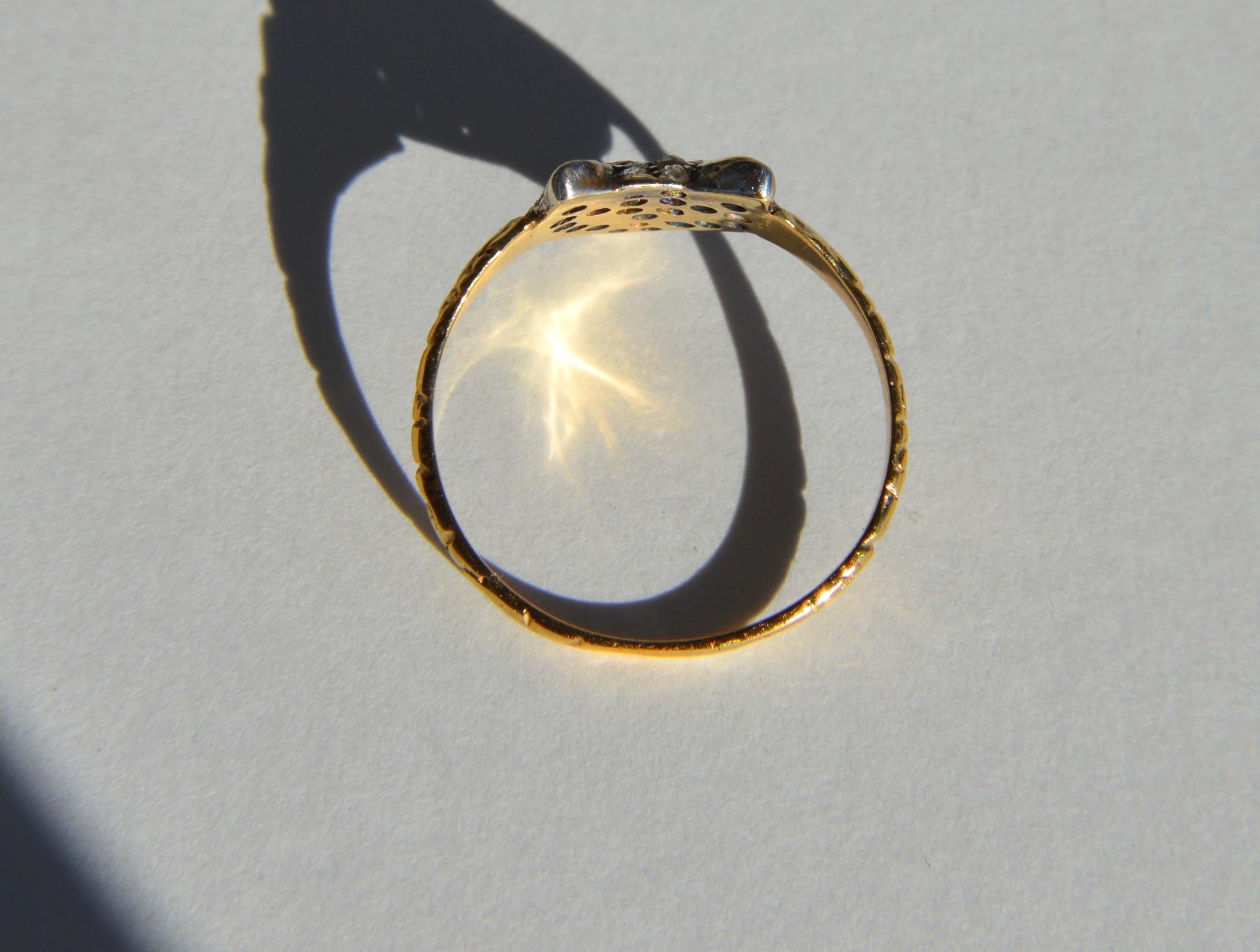 Women's Antique Victorian Era Rosecut Diamond Ruby Fox 15 Karat Gold Ring