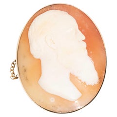 Antique Victorian Era Shell Cameo Wise Man Brooch 15 Carat Yellow Gold