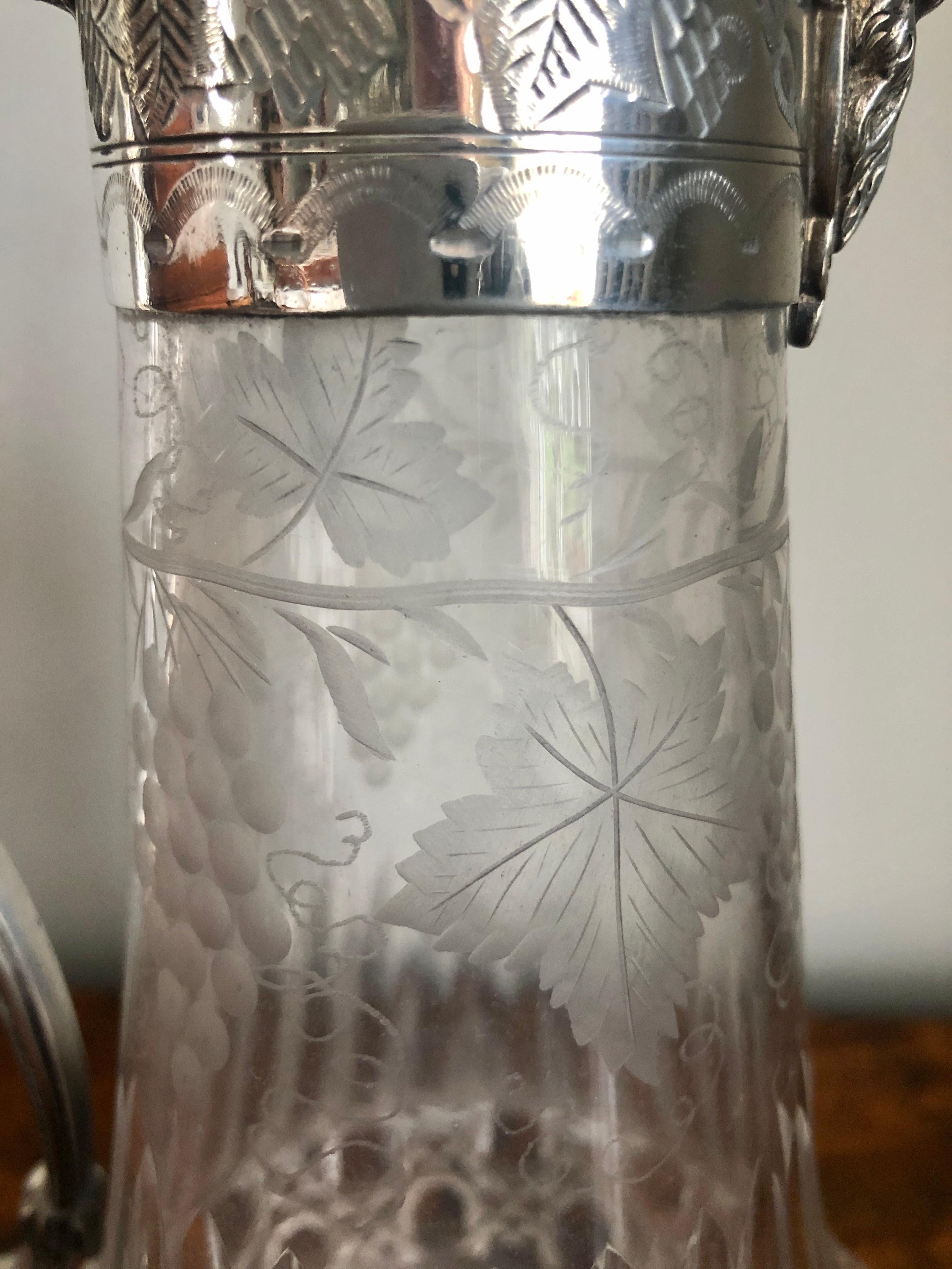 Antique Victorian Etched Glass and Silver Plated Claret Jug In Excellent Condition In Suffolk, GB