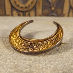Antique Victorian Etruscan Crescent Brooch in 15 Carat Yellow Gold in Fitted Box