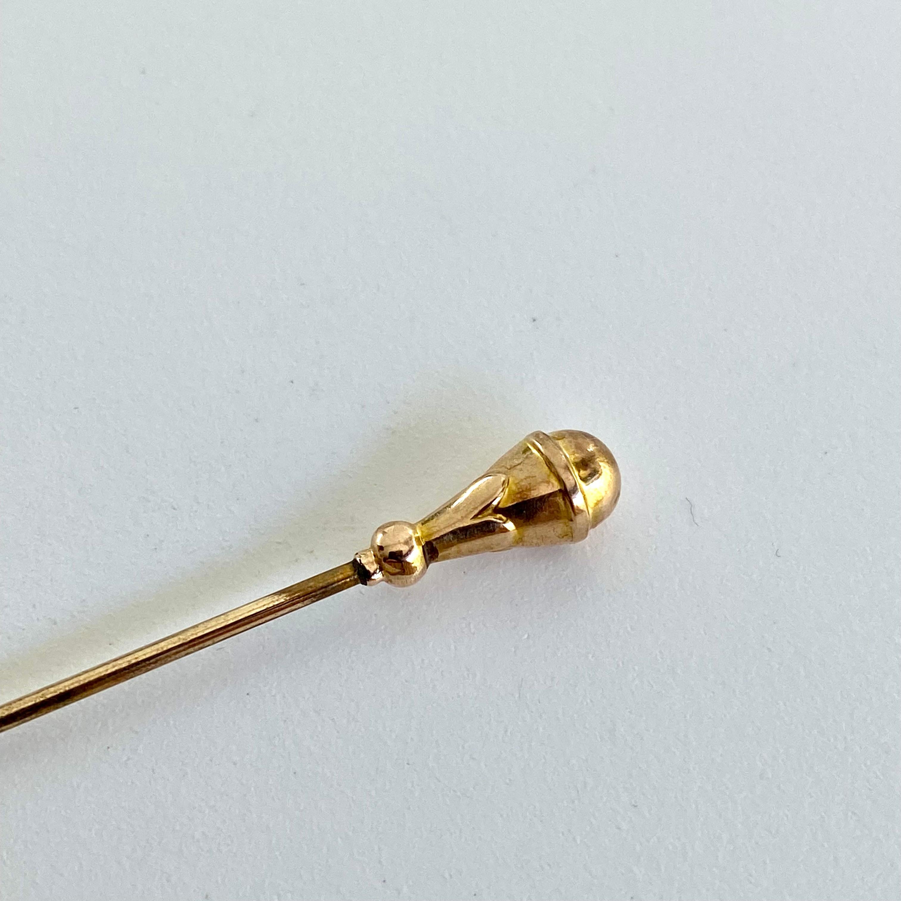 Antique Victorian Etruscan Diamond Yellow Gold Ornate Pin In Good Condition For Sale In New York, NY