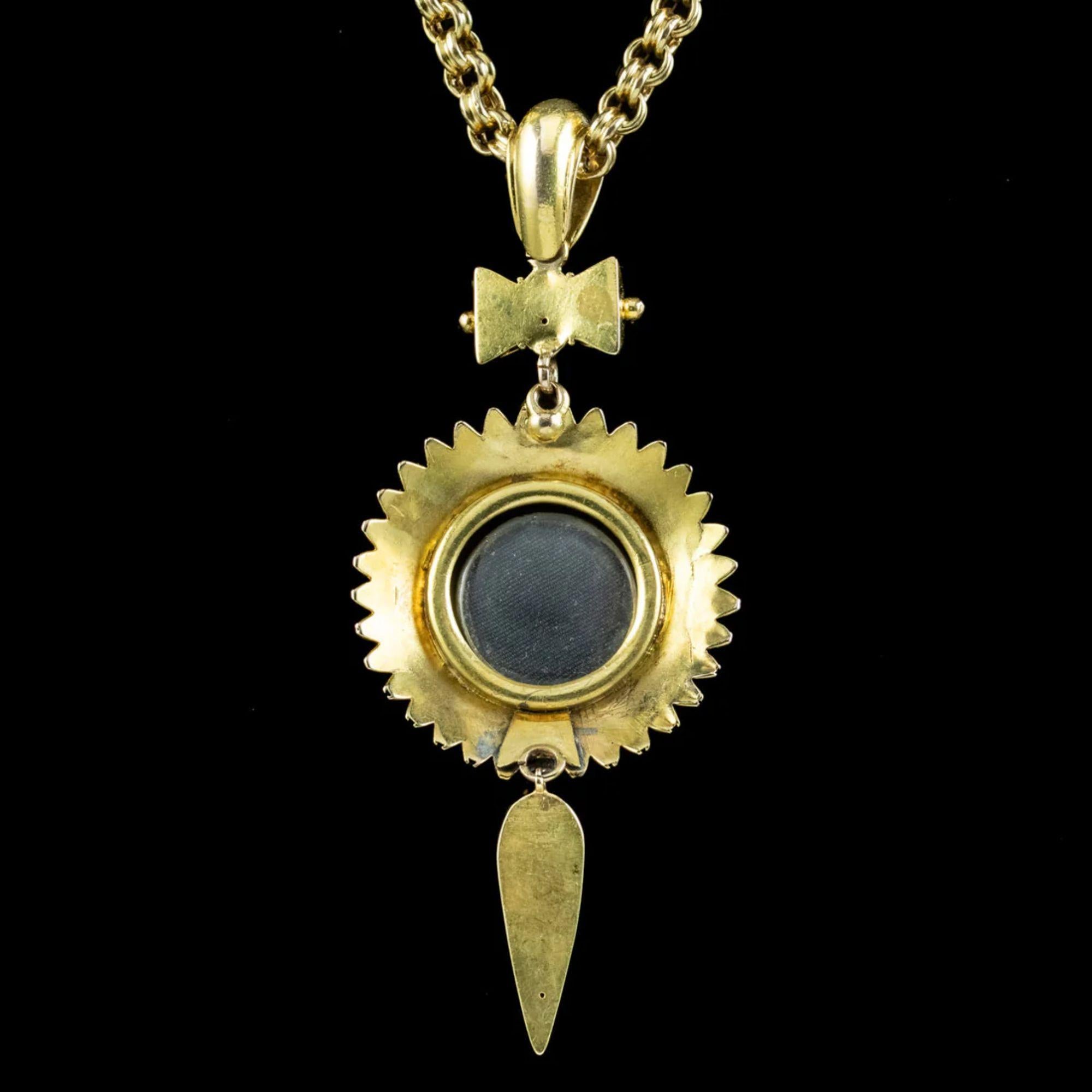 Antique Victorian Etruscan Turquoise Locket Pendant Necklace in 18 Carat Gold In Good Condition In Kendal, GB