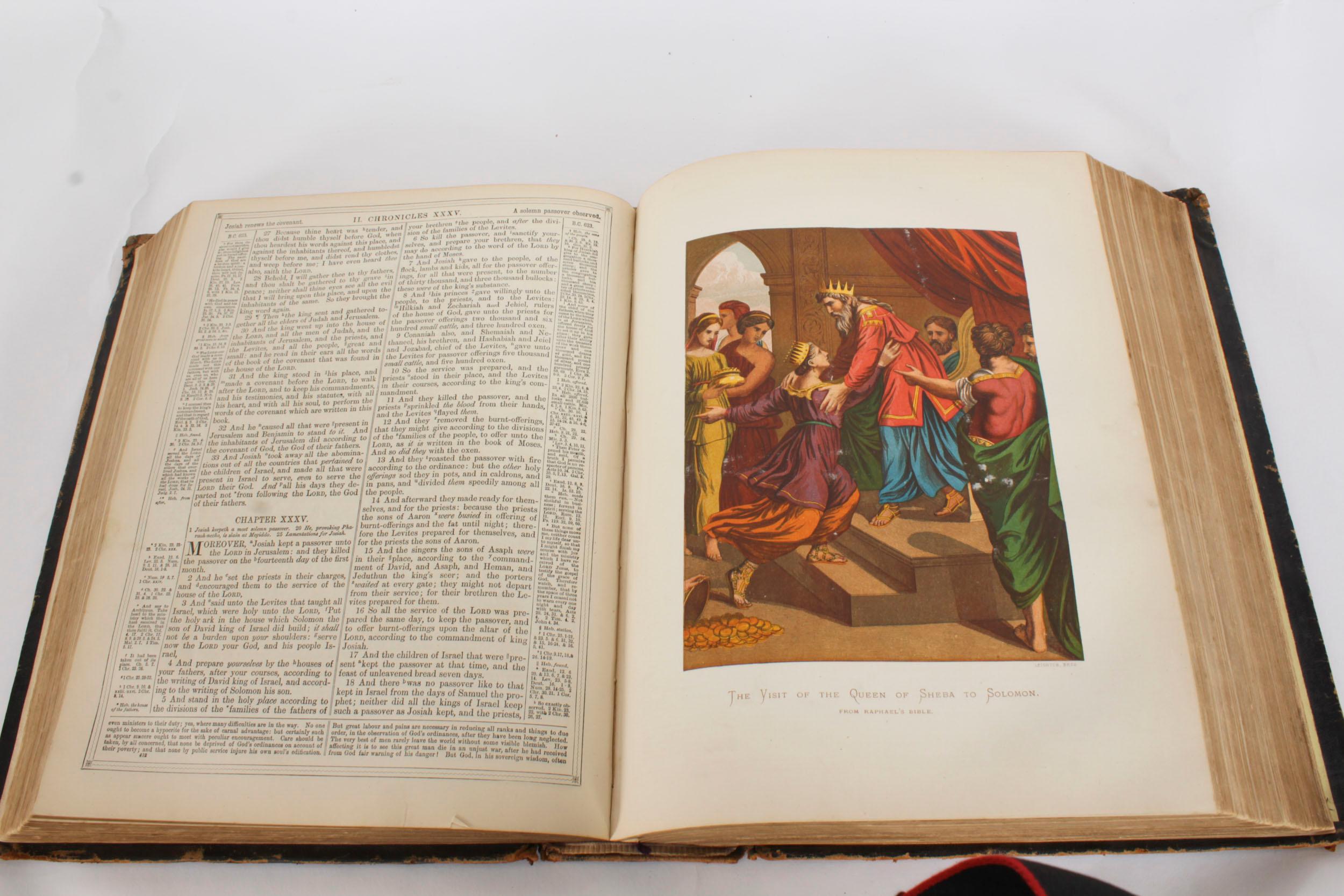 Antique Bible de famille victorienne reliée en cuir vers 1850 11