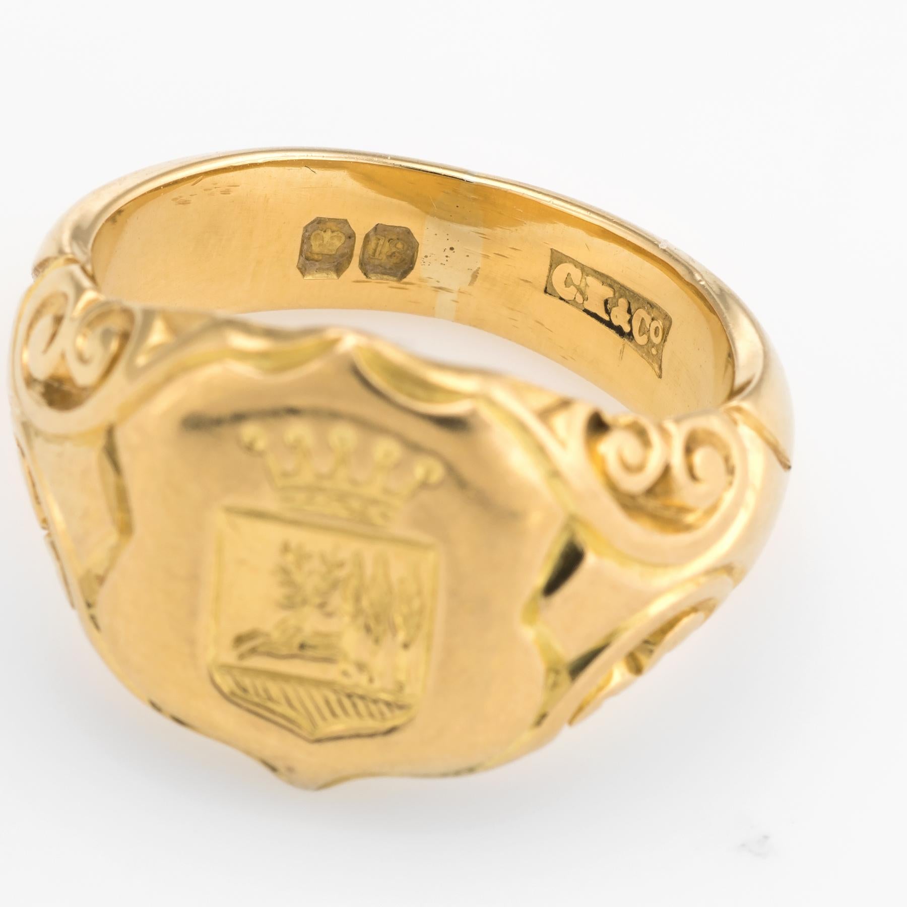 Women's or Men's Antique Victorian Family Crest Signet Ring 18K Yellow Gold Vintage Men’s Jewelry