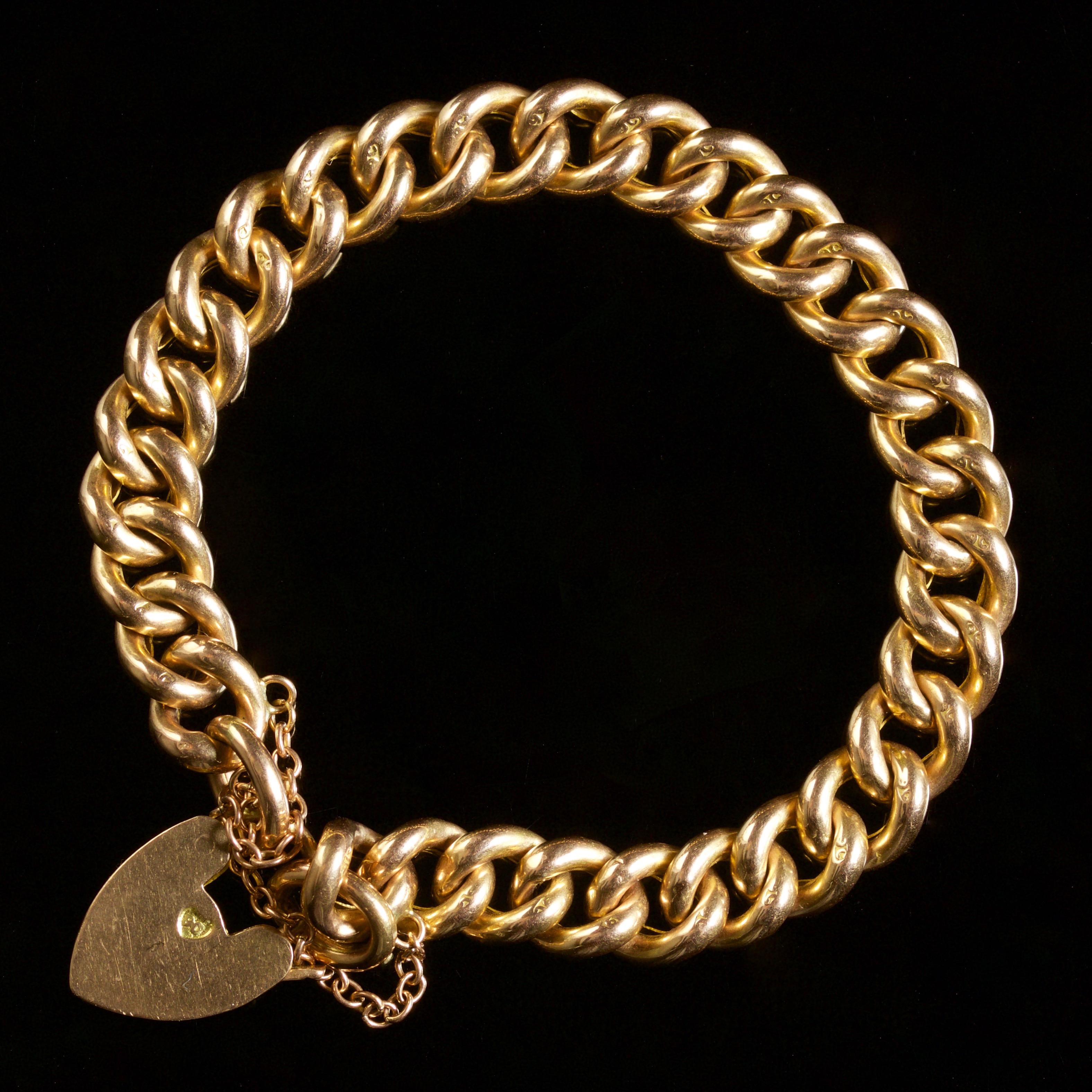 Antique Victorian Fancy Link Bracelet 9 Carat, circa 1880 In Excellent Condition In Lancaster, Lancashire