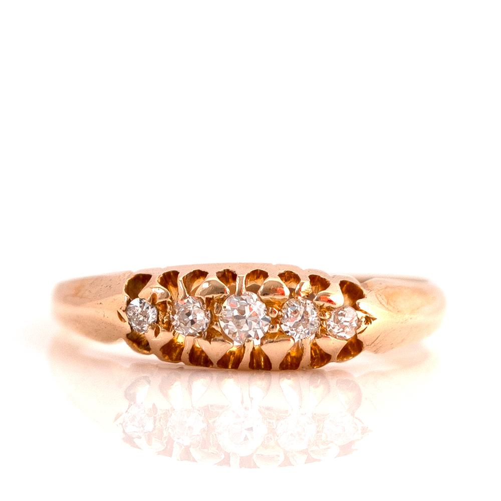 Antique Victorian Five Stone Diamond 18ct Gold Ring For Sale 1