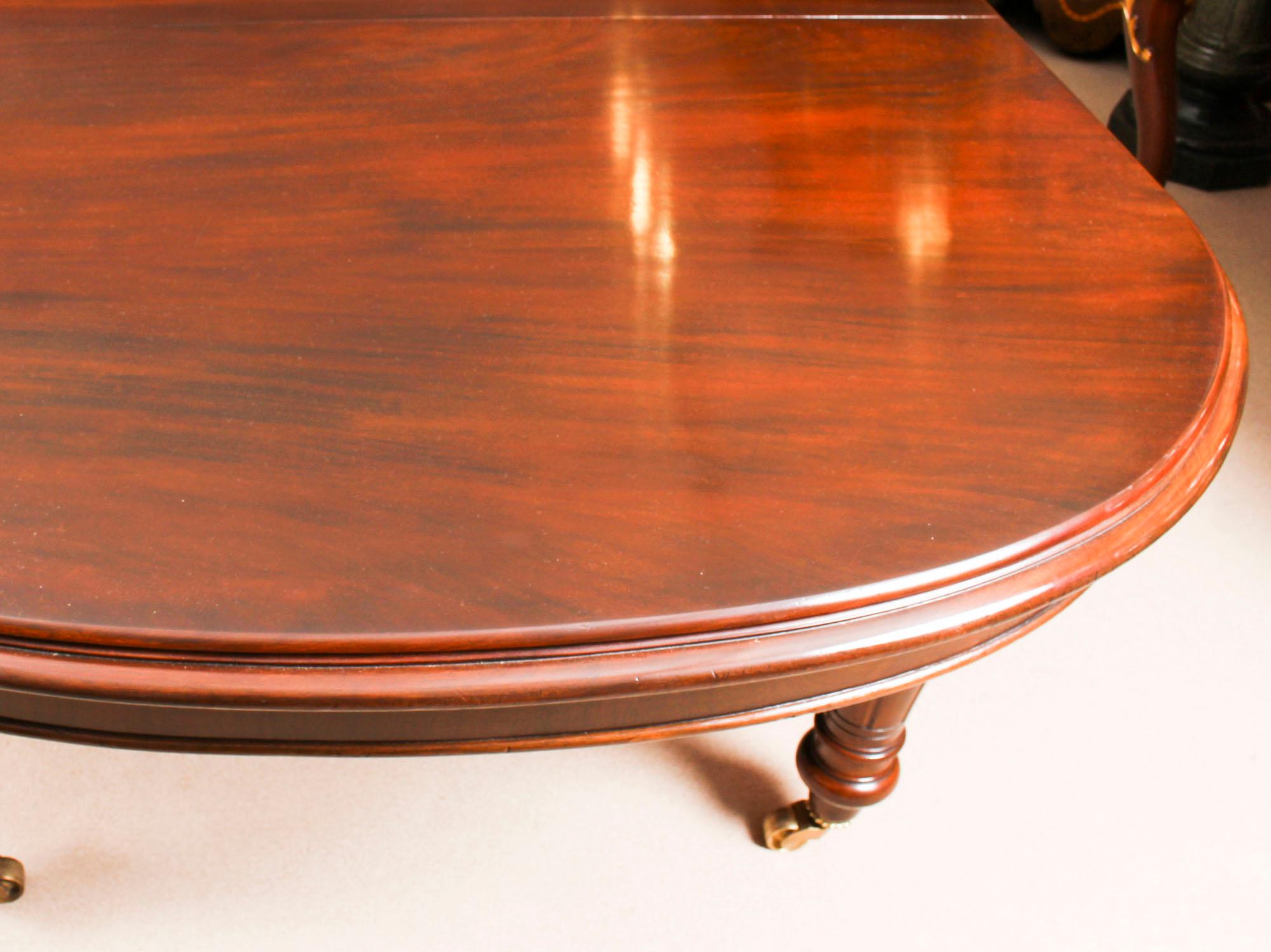 Antique Victorian Flame Mahogany D End Extending Dining Table, 19th Century In Good Condition In London, GB