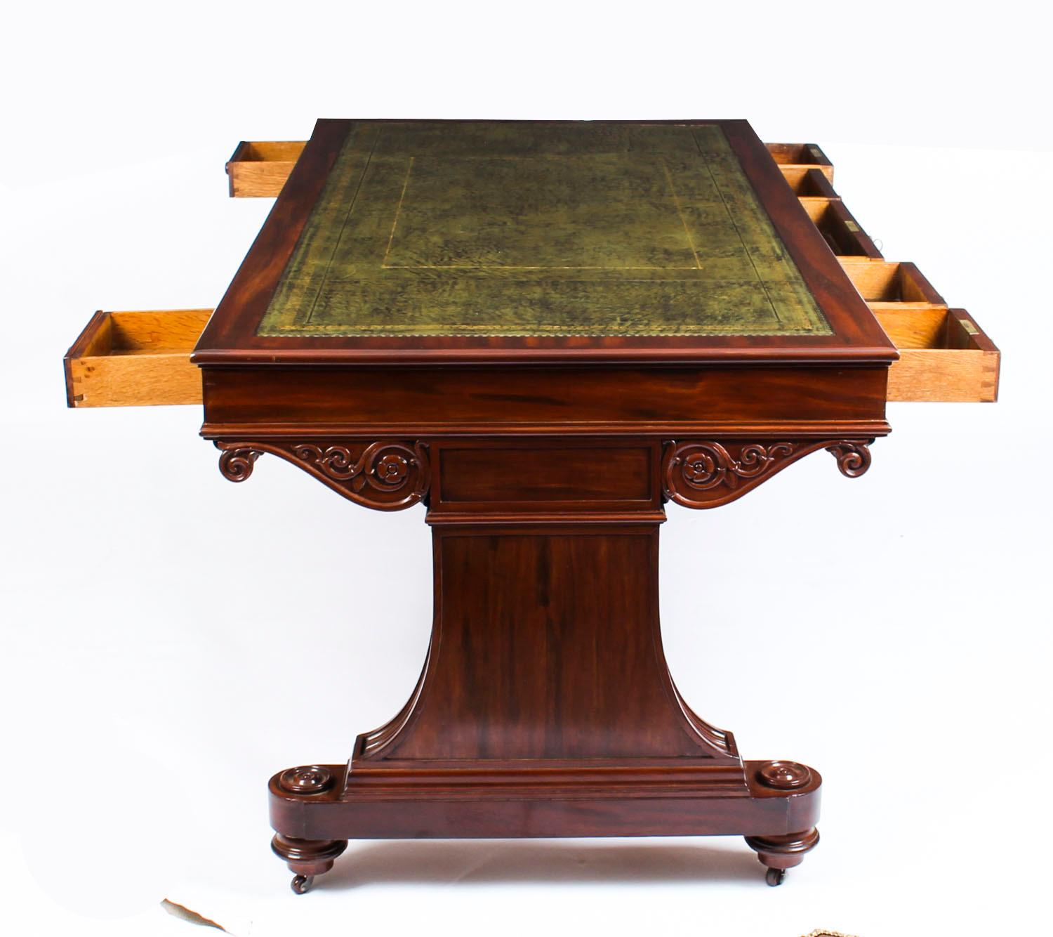Antique Victorian Flame Mahogany Writing Library Centre Table, 19th Century 11