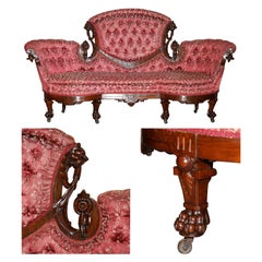 ANTIQUE VICTORIAN FLAMED HARDWOOD LION CARVED SOFA OR SETTEE PART OF A SUiTE