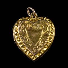 Antique Victorian Forget Me Not Heart Locket 9 Carat Gold, circa 1900