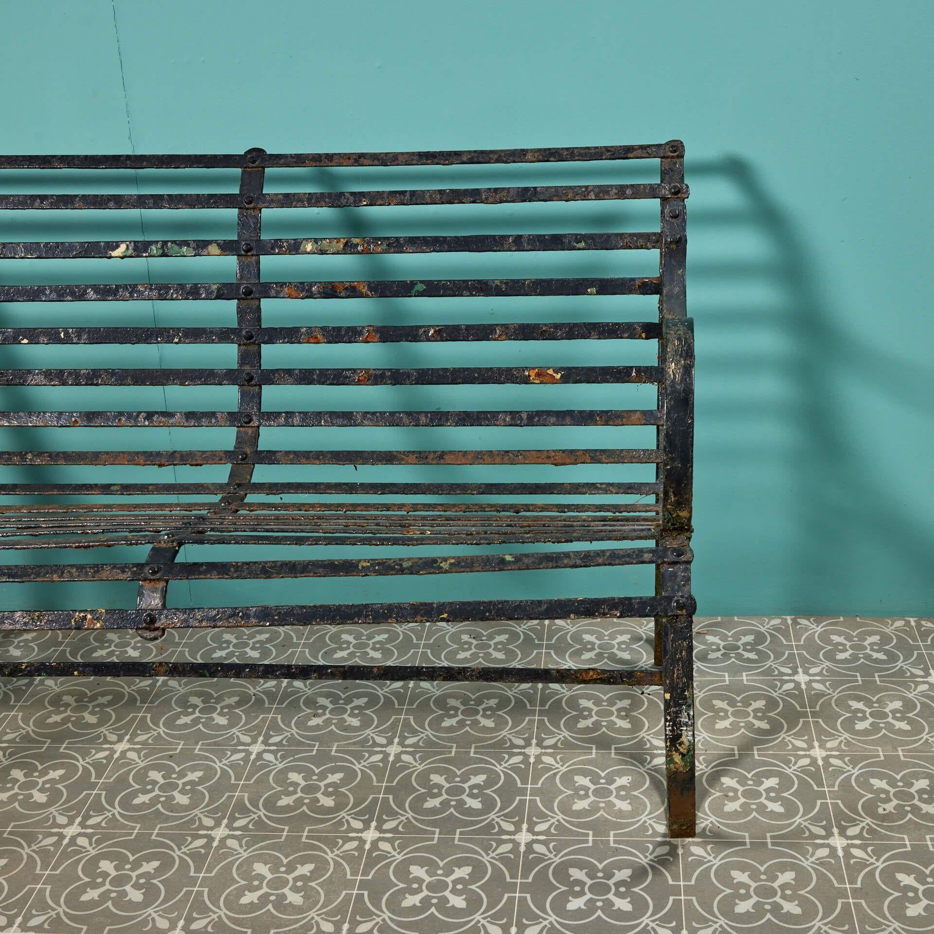Antique Victorian Four Seater Wrought Iron Garden Bench In Fair Condition For Sale In Wormelow, Herefordshire