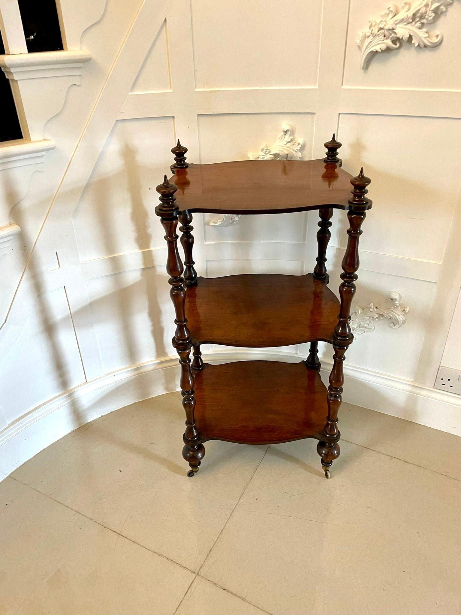 Antique Victorian Freestanding Rosewood Whatnot In Good Condition For Sale In Suffolk, GB