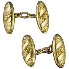 Antique Victorian French 18 Carat Gold Engraved Double Cufflinks, circa 1900