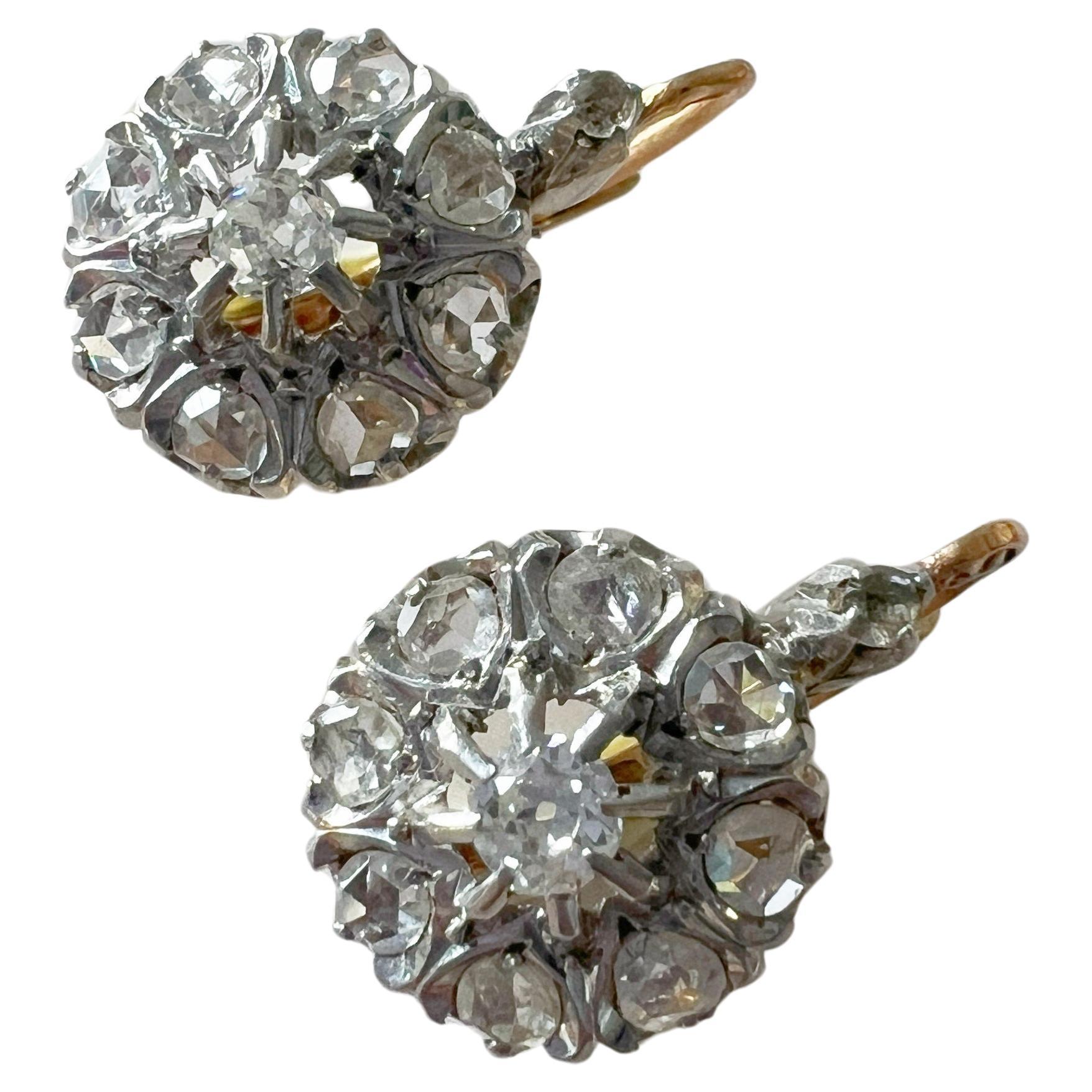 Boucles d'oreilles anciennes victoriennes françaises en or 18K avec diamants