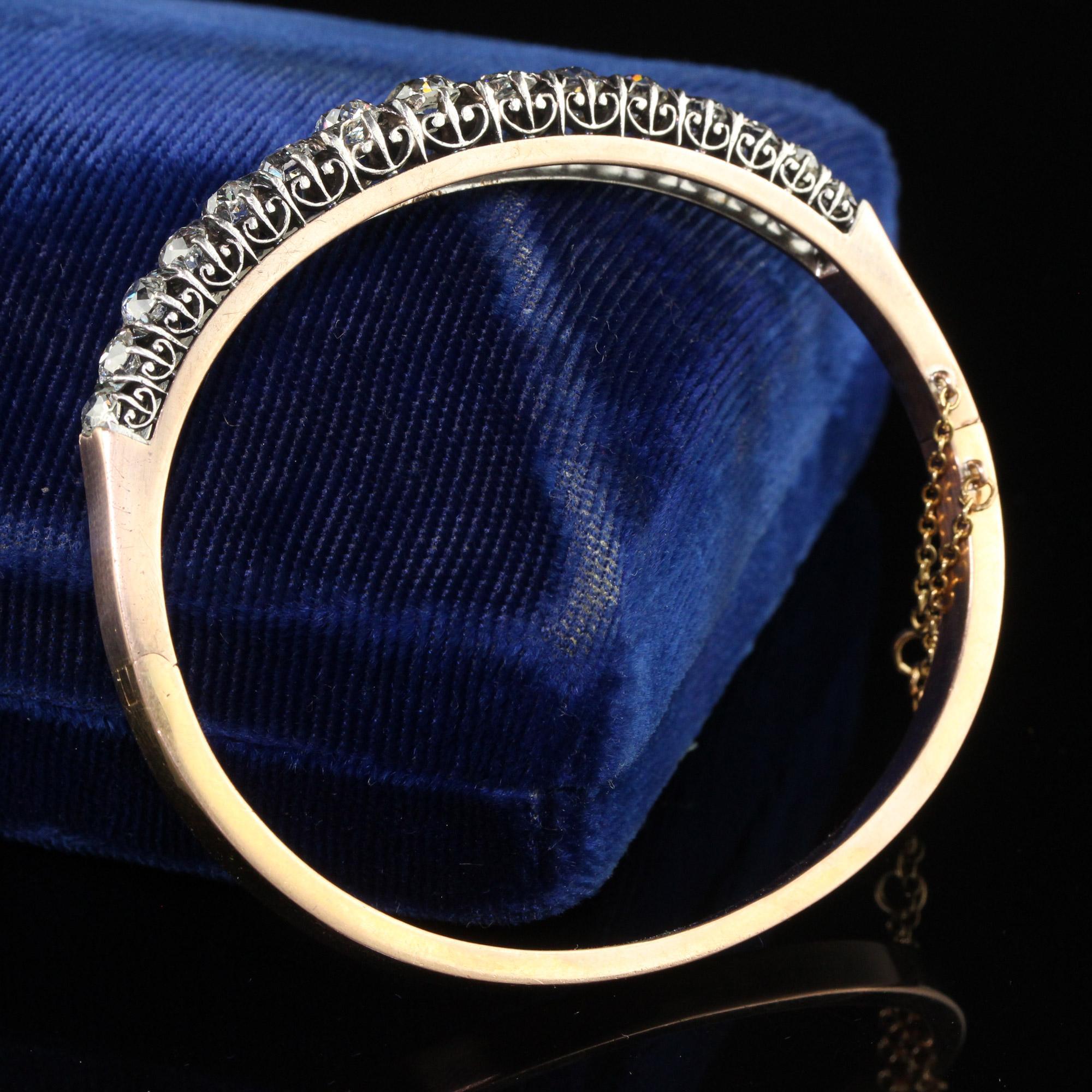 Victorien Bracelet jonc de style victorien français ancien en or jaune 18 carats avec diamants taille vieille mine en vente