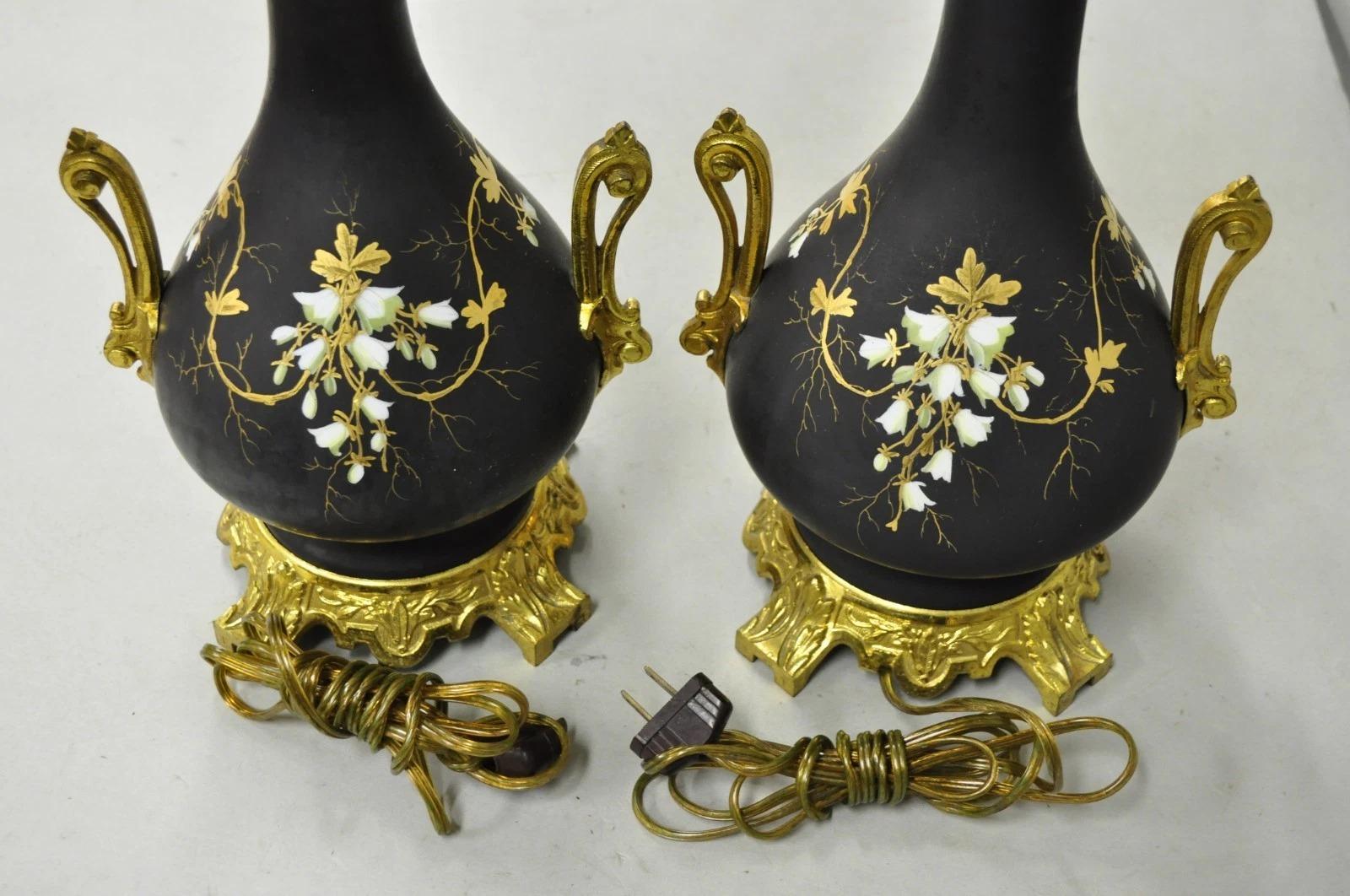 Antique Victorian French Black Porcelain Bronze Ormolu Oil Lamp Table Lamps Pair For Sale 5