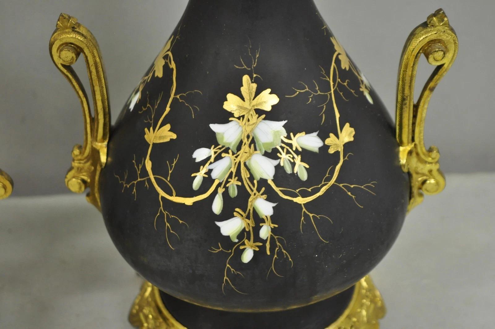 Antique Victorian French Black Porcelain Bronze Ormolu Oil Lamp Table Lamps Pair For Sale 6