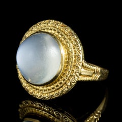 Antique Victorian French Cabochon Moonstone 18 Carat Gold Ring