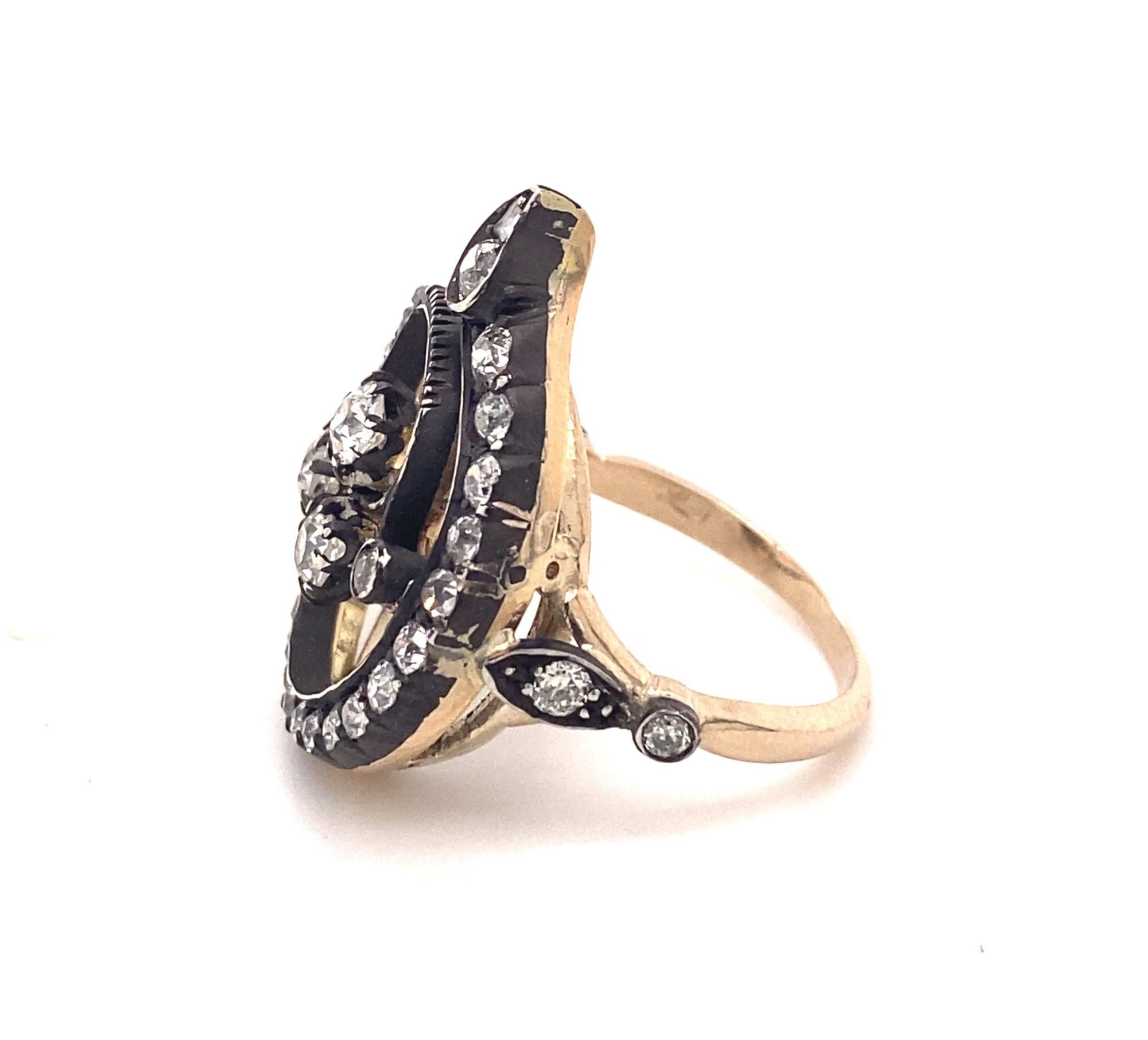 Antique Victorian French Diamonds Silver 18K Yellow Gold Ring In Good Condition For Sale In Woodland Hills, CA