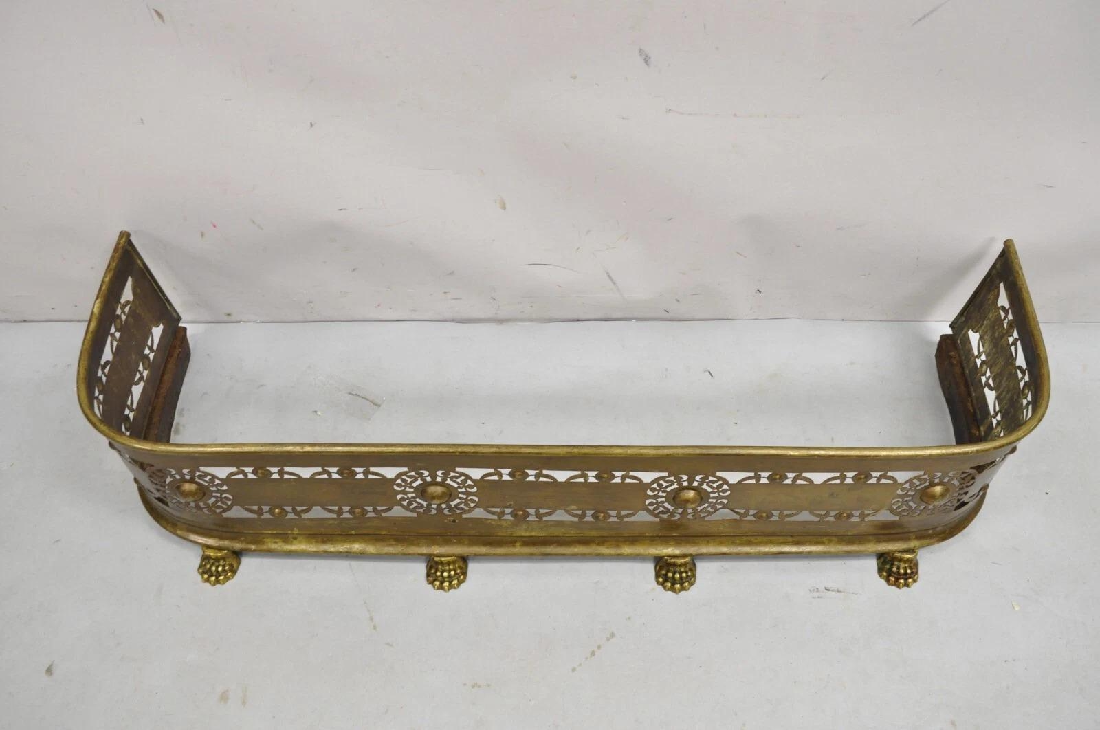 Sconosciuto Antique French Empire in ottone con piede a zampa da 48