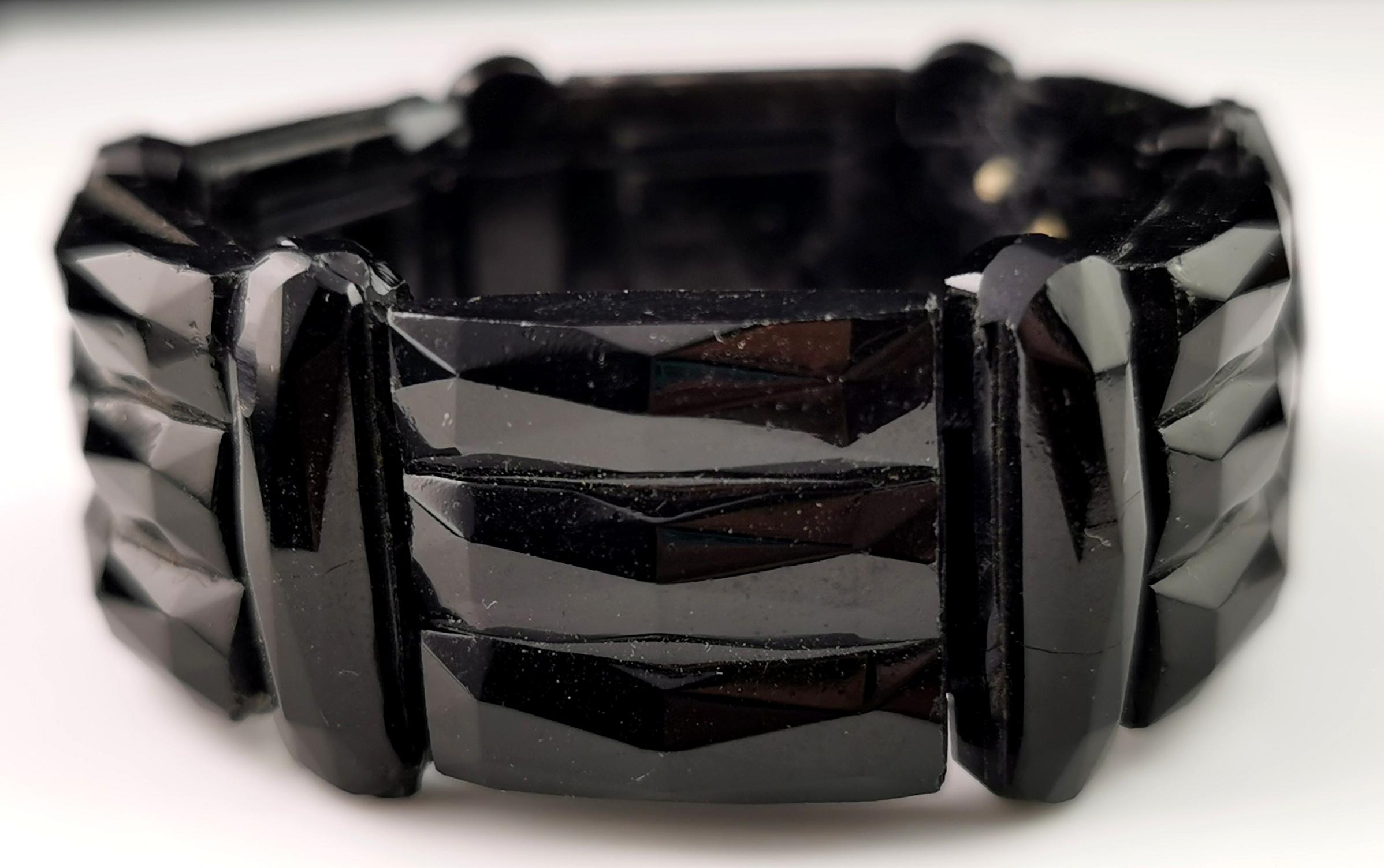 Bracelet ancien en jais français de style victorien  Pour femmes en vente