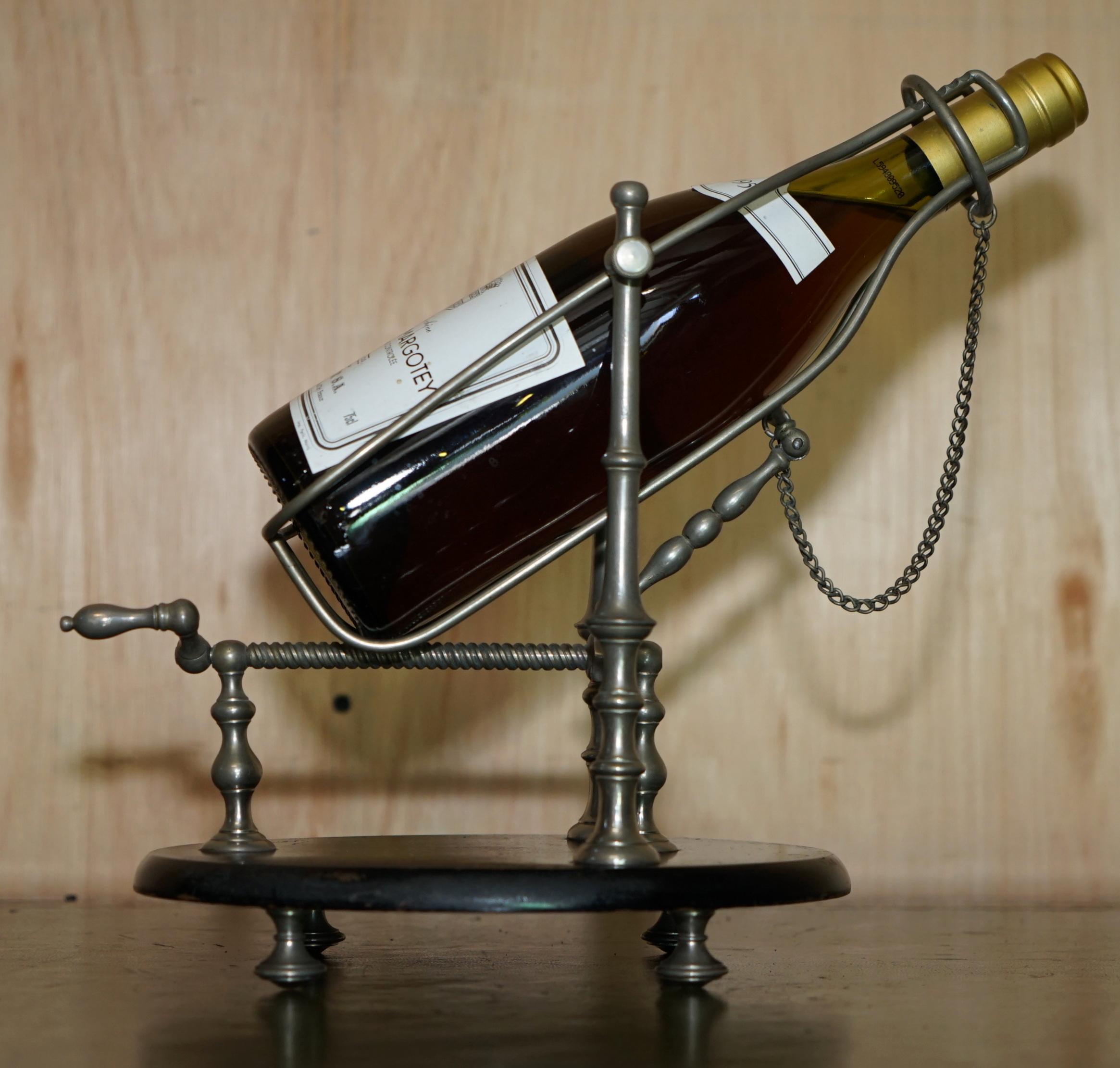 ANTIQUE ViCTORIAN FRENCH PEWTER MECHANICAL WINE POURER ADD A TOUCH OF CLASS! (Französisch) im Angebot