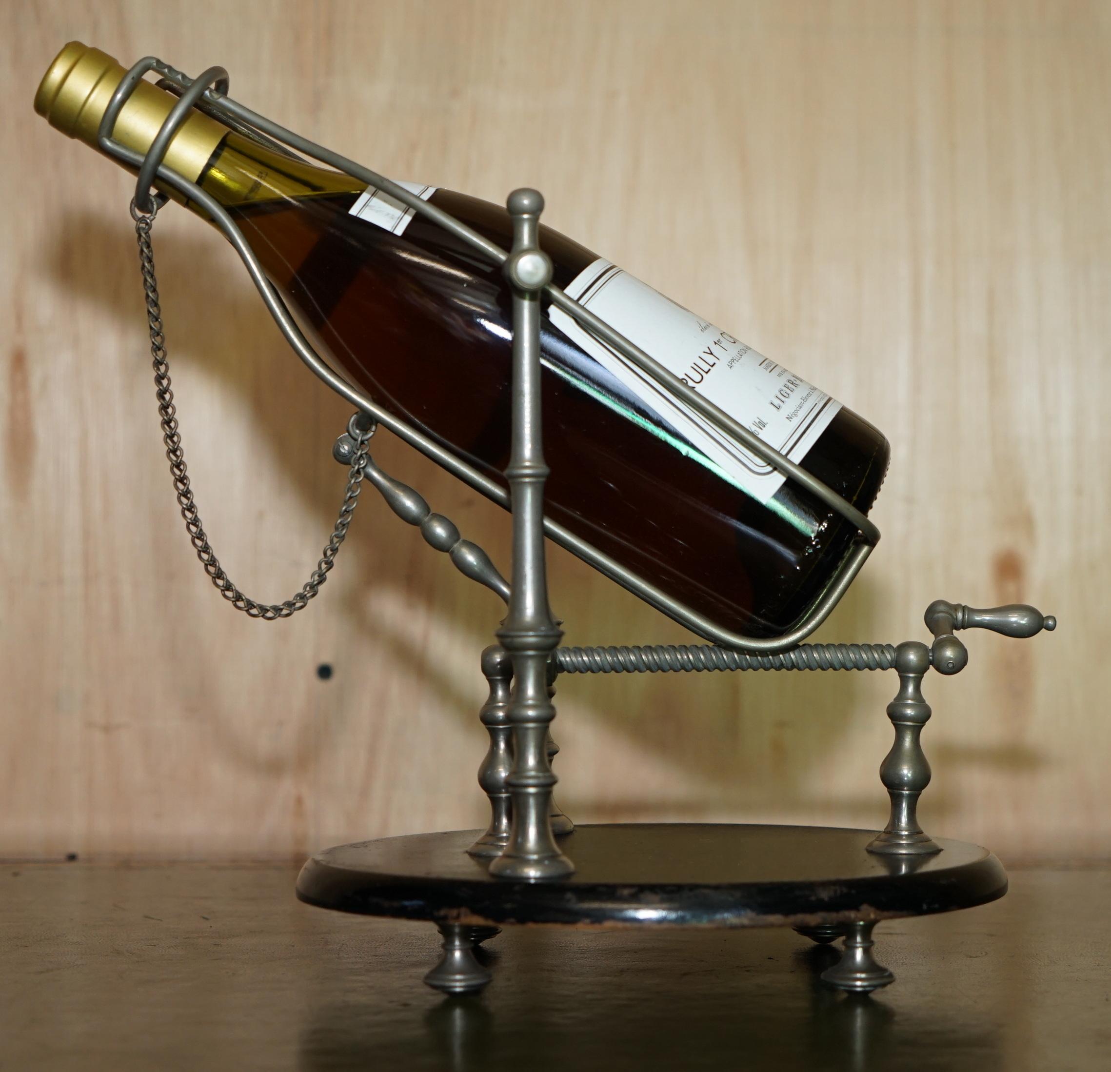 ANTIQUE ViCTORIAN FRENCH PEWTER MECHANICAL WINE POURER ADD A TOUCH OF CLASS! im Zustand „Gut“ im Angebot in West Sussex, Pulborough