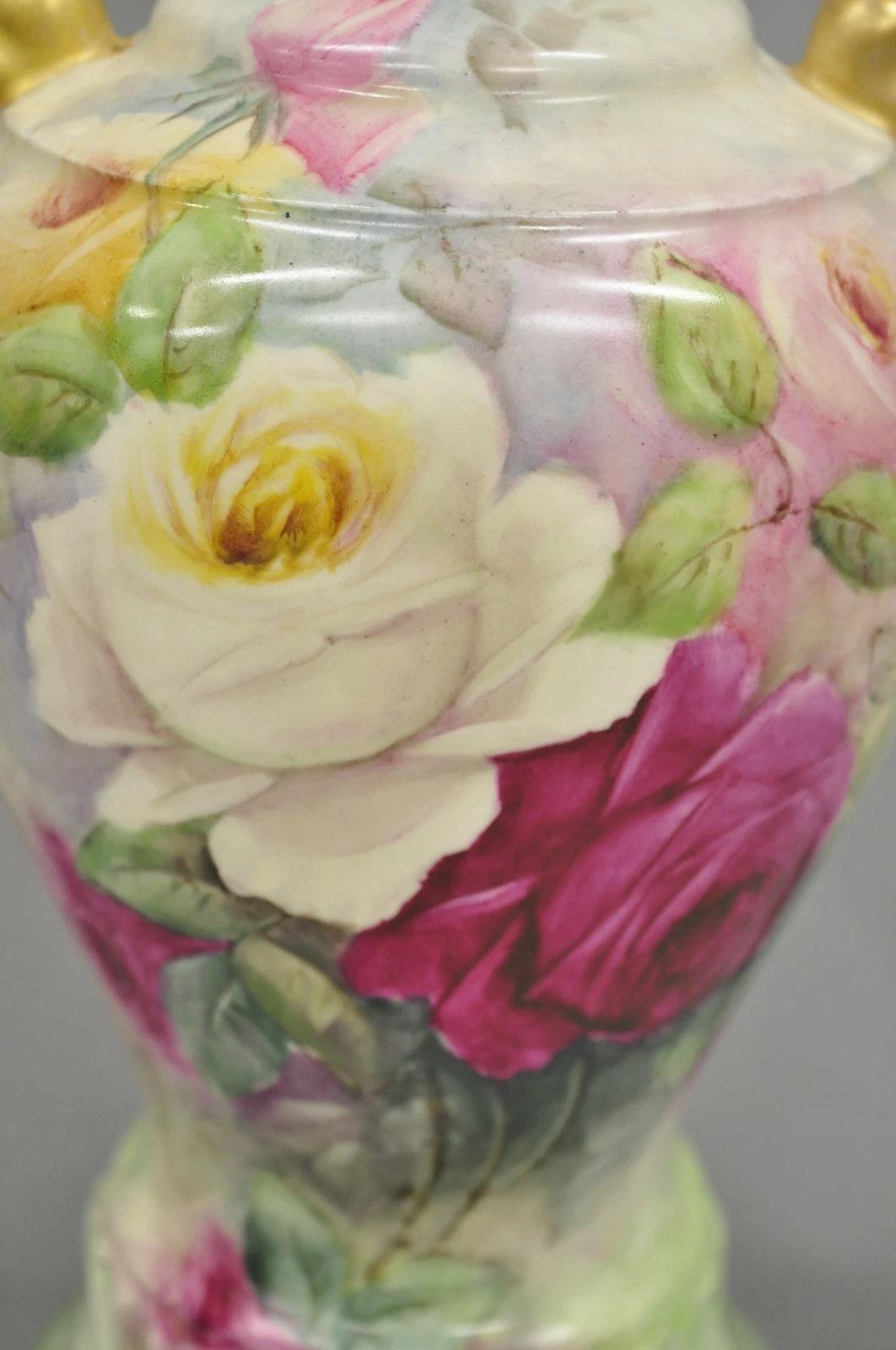 Antique Victorian French Porcelain Hand Painted Flower Vase Form Table Lamp In condizioni buone in vendita a Philadelphia, PA