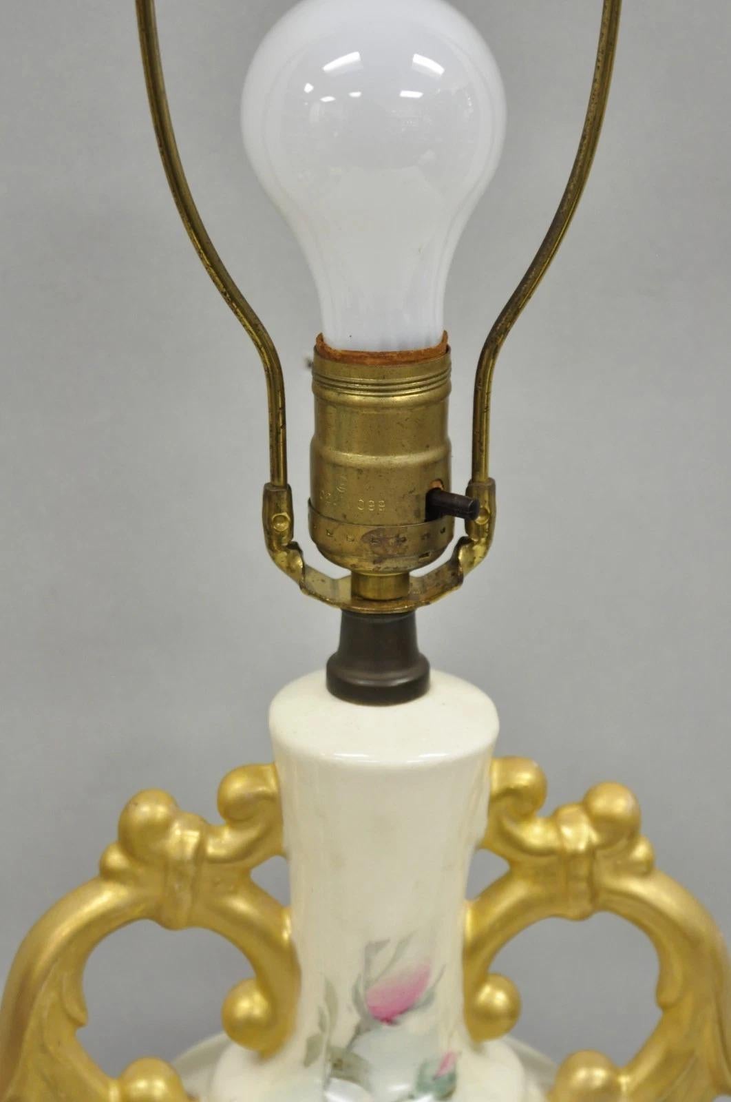 Porcellana Antique Victorian French Porcelain Hand Painted Flower Vase Form Table Lamp in vendita