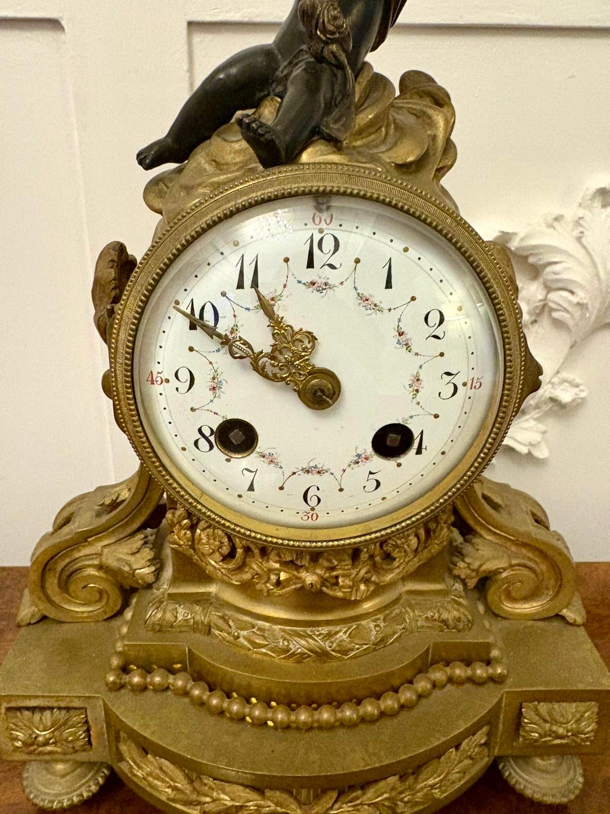 Antique Victorian French Quality Ornate Ormolu and Bronze Mantle Clock For Sale 4