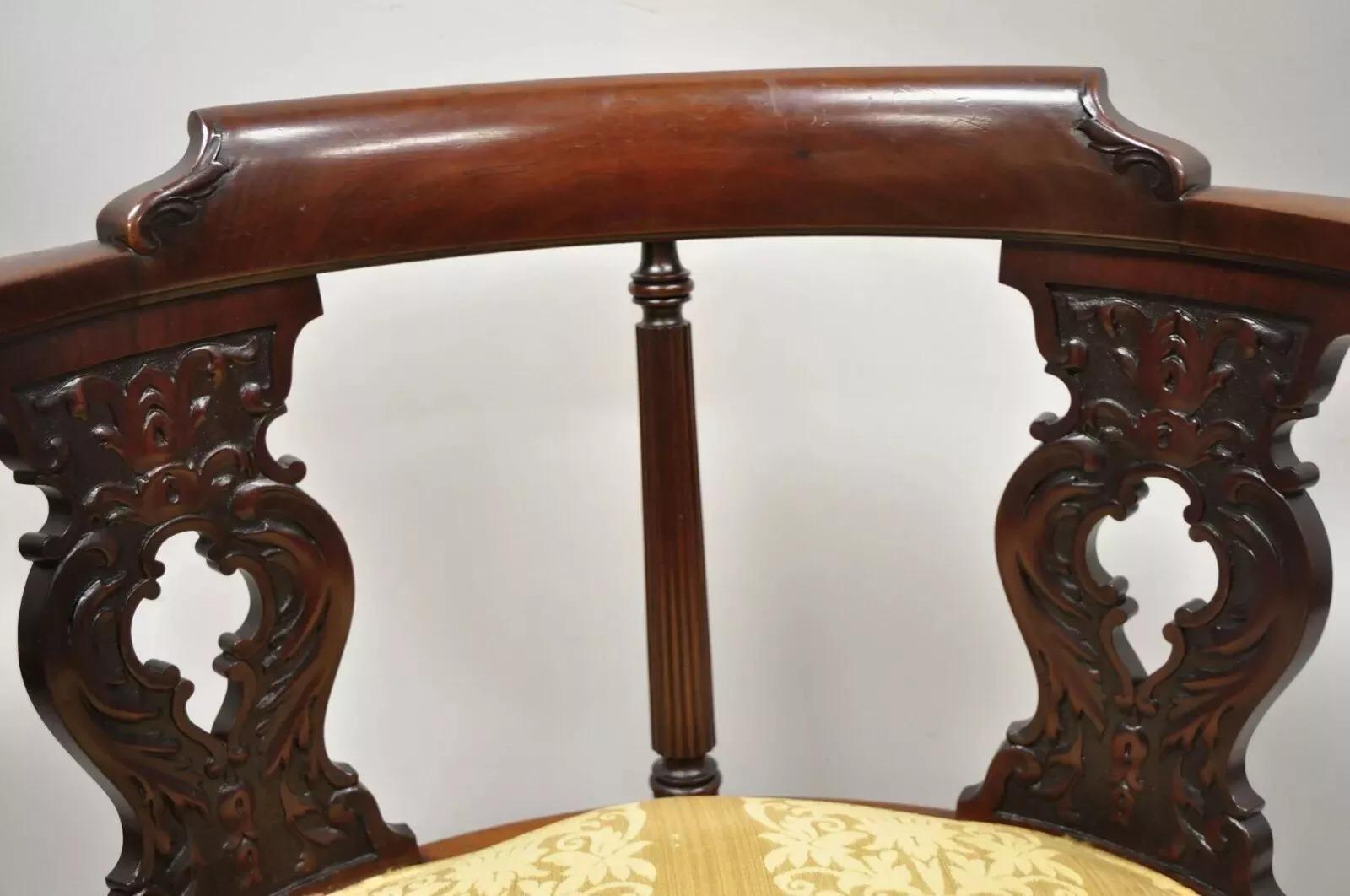 Unknown Antique Victorian French Style Mahogany Vanity Accent Side Chair with Round Seat For Sale