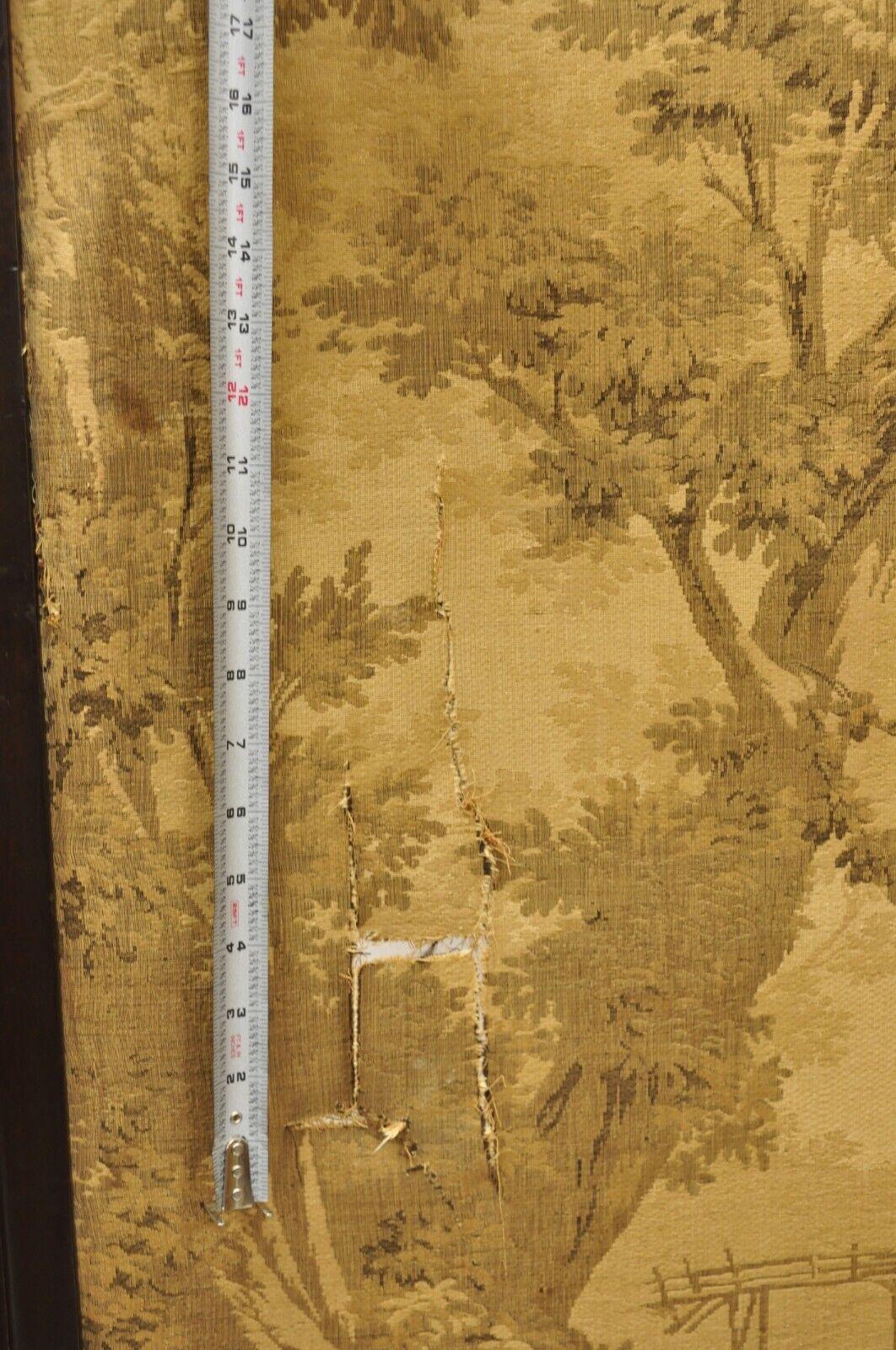 Antique Victorien French Tapestry Mahogany Frame 3 Panel Screen Room Divider (Séparateur de pièce) en vente 2