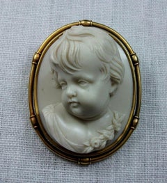 Antique Victorian Front Face Cherub Hard Stone Cameo Brooch