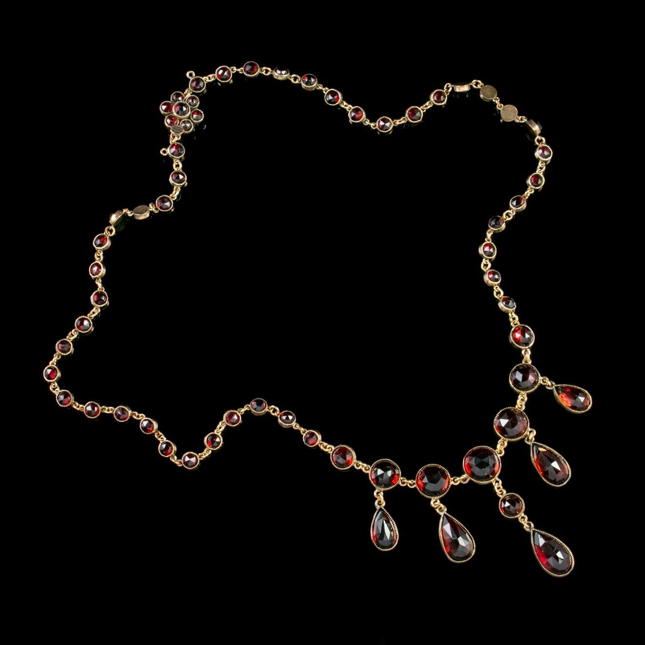 Antique Victorian Garnet Dropper Necklace Gold, circa 1880 1