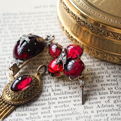 Antique Victorian Garnet Etruscan Revival Pendant Necklace 15K Gold - c.1880