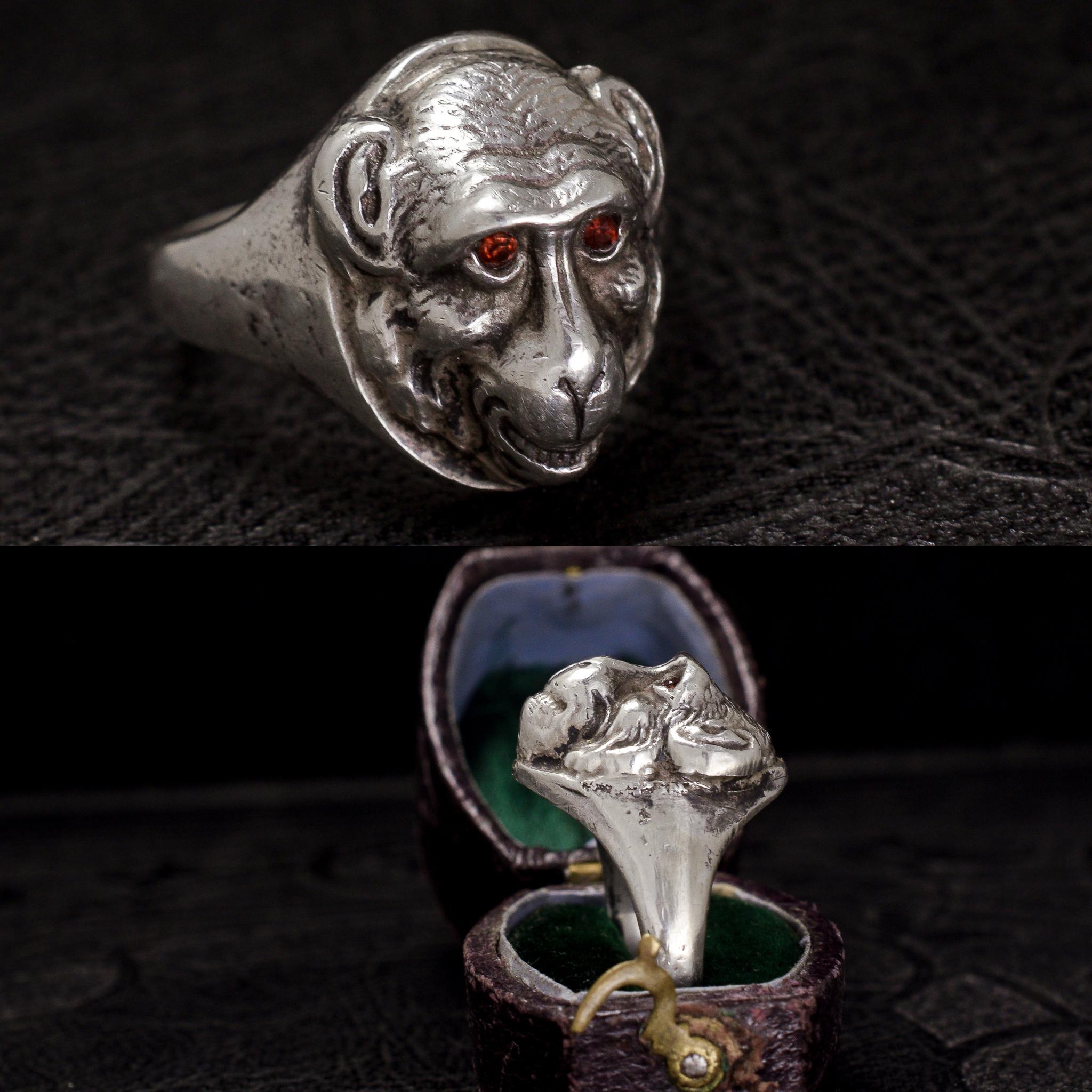 Late Victorian Antique Victorian Garnet Eye Monkey Face Ring