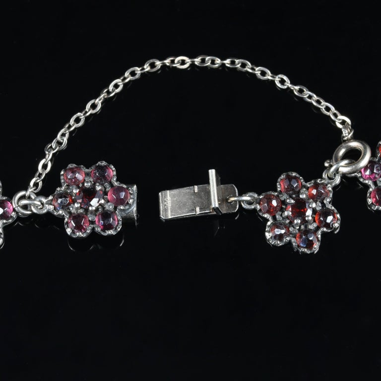 Antique Victorian Garnet Long Necklace, circa 1860 For Sale at 1stDibs