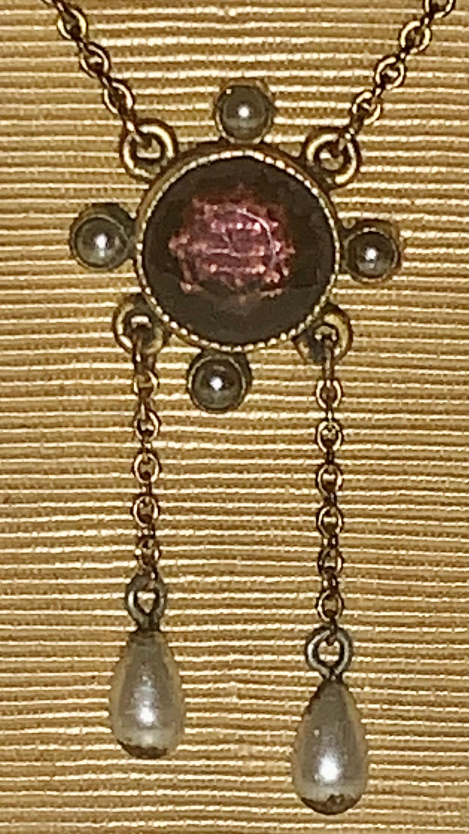 Antique Victorian Garnet Pearl Necklace 9ct Gold Lavaliere In Excellent Condition For Sale In Kenley surrey, GB