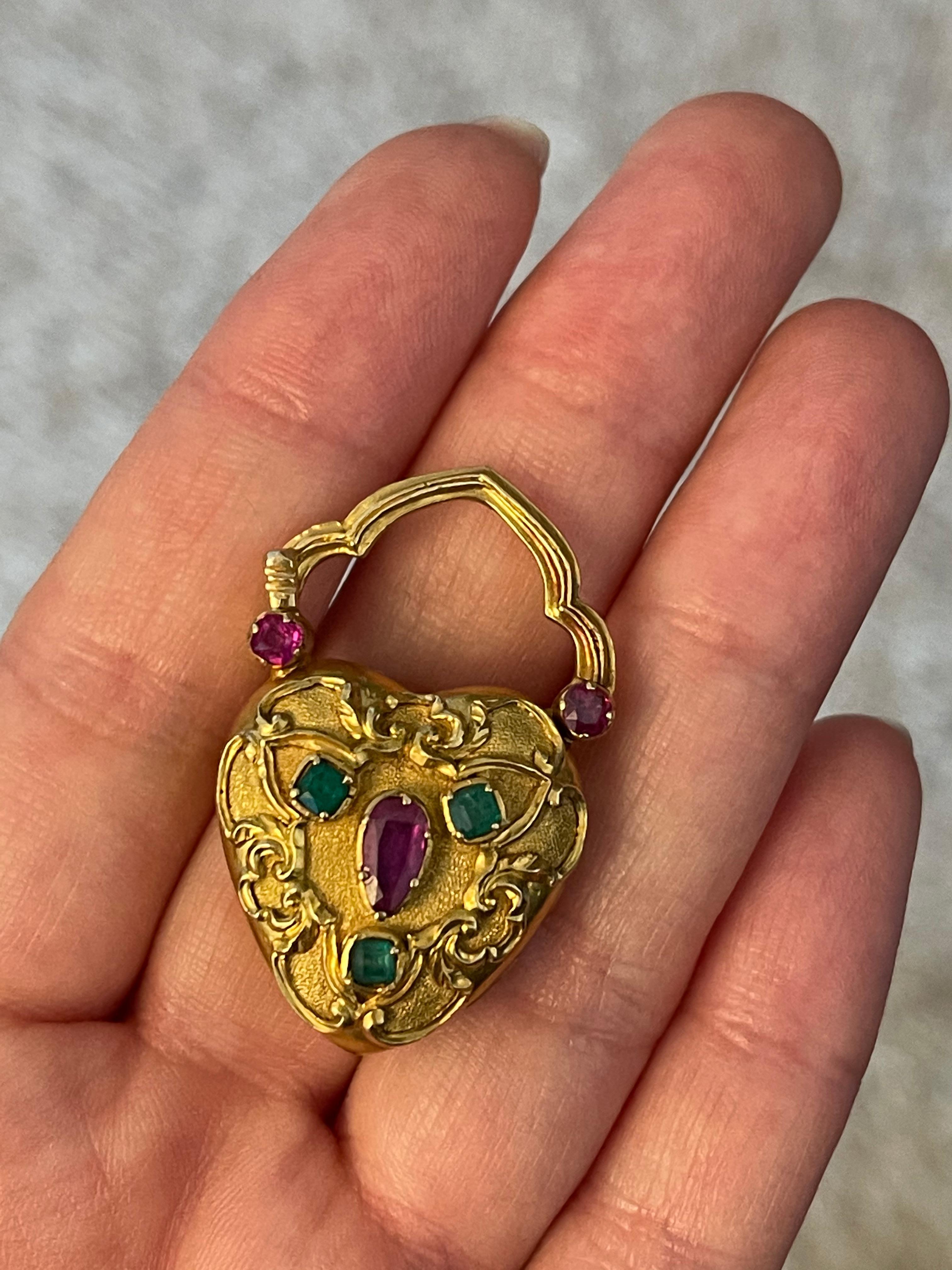 Antique Victorian Gemset Repousse Heart Padlock Locket 3