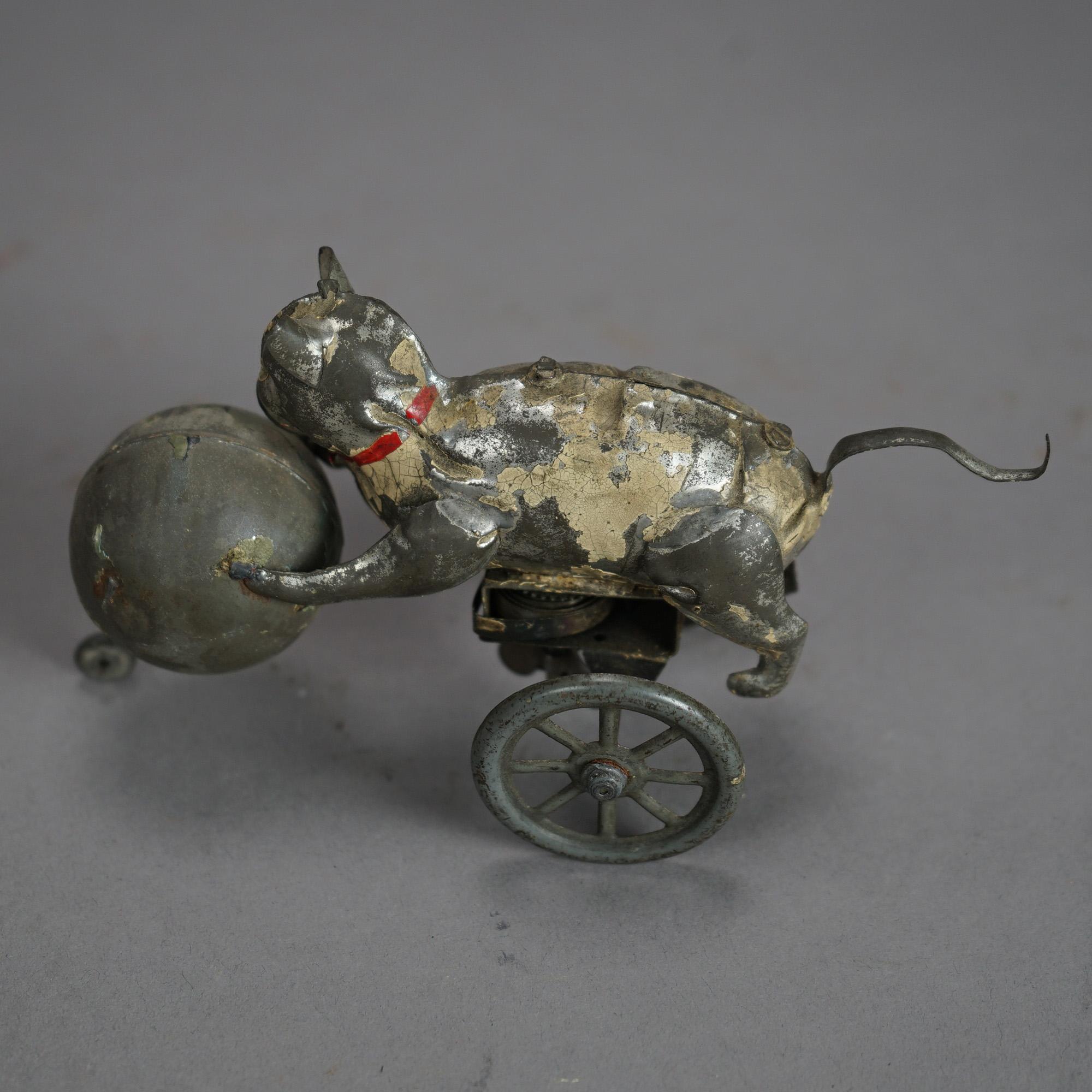 Antique Victorian George Brown School Tin Wind-Up Cat Toy Circa 1890 In Good Condition In Big Flats, NY