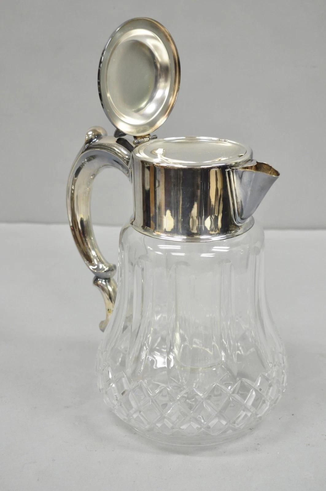 Antica brocca per limonata in vetro argentato tedesco vittoriano con rivestimento in vetro per cubetti di ghiaccio, Made in Germany. Circa all'inizio del XX secolo. Misure: 11