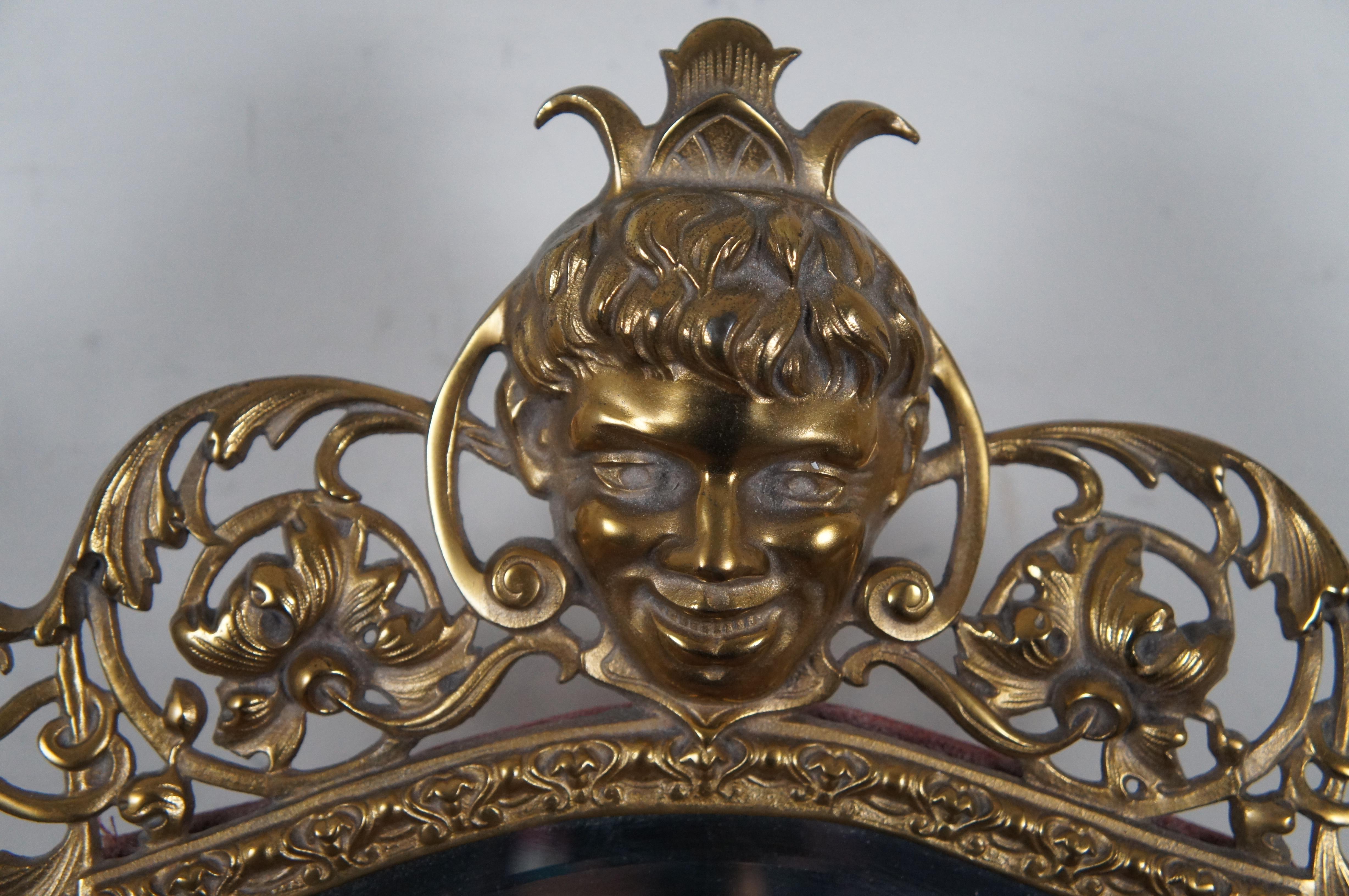 Antiker viktorianischer vergoldeter gusseiserner netzförmiger Cherub-Löwen-Schminkspiegel 21