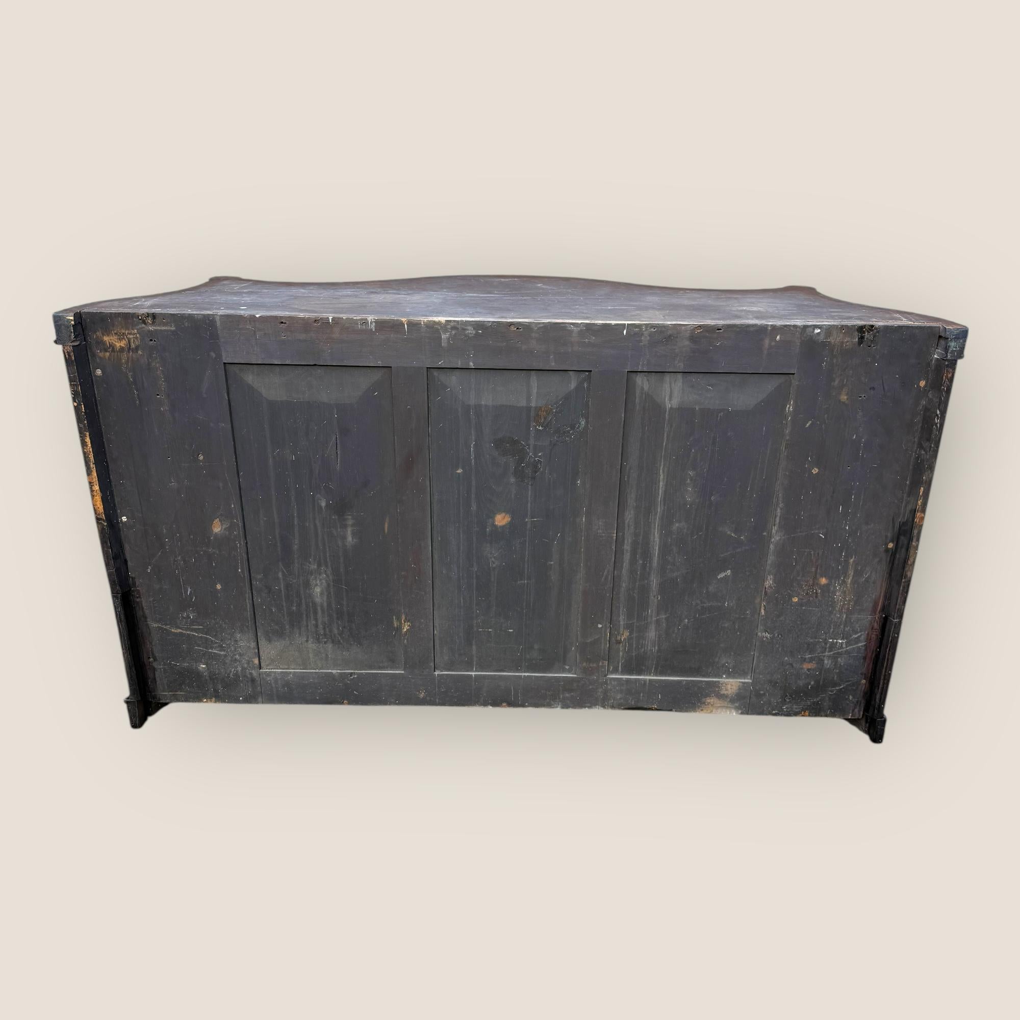 Antique Victorian Gillows Rosewood Credenza Sideboard – Serpentine Marble Top en venta 6