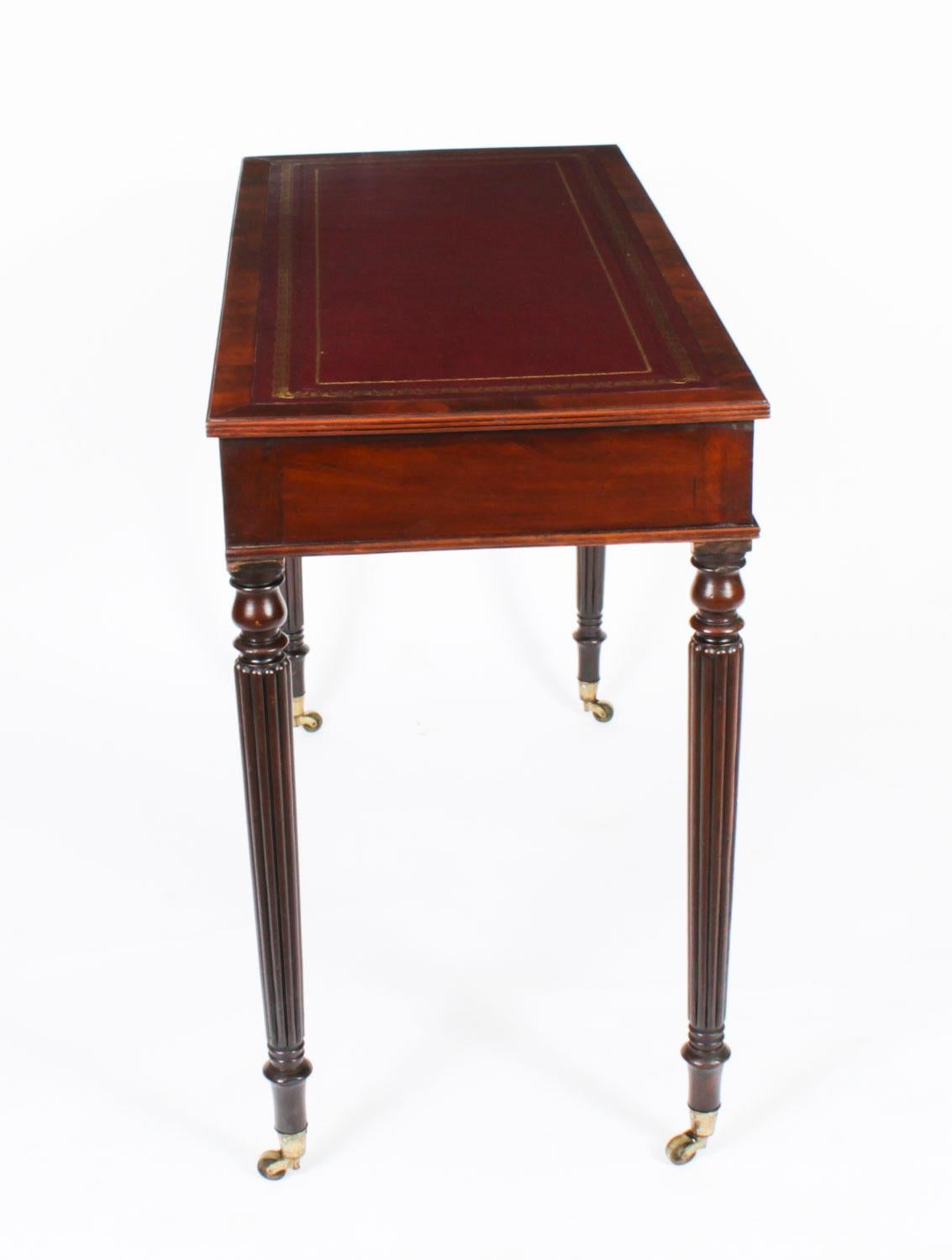 Antique Victorian Gillows Writing Table Desk 19th Century 10